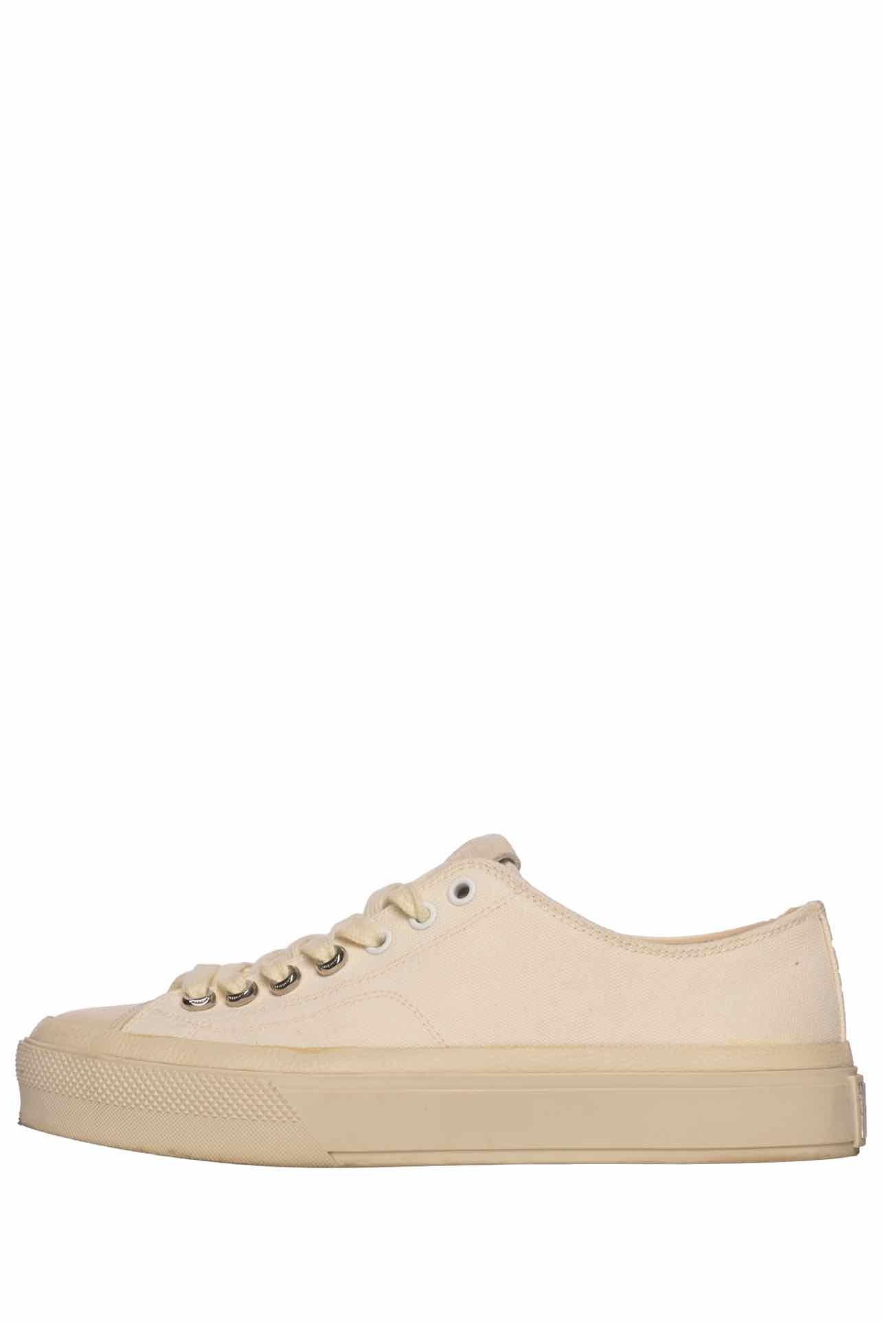Givenchy Size 38.5 City Canvas Low Top Sneaker - Image 3