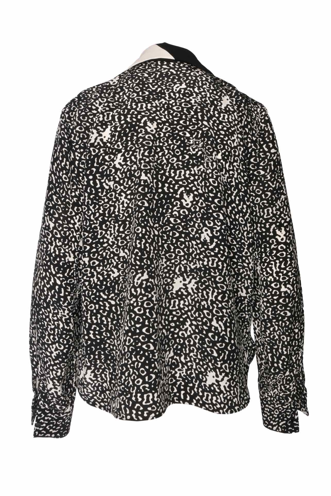 Givenchy Size 38 Printed Silk Blouse - Image 2