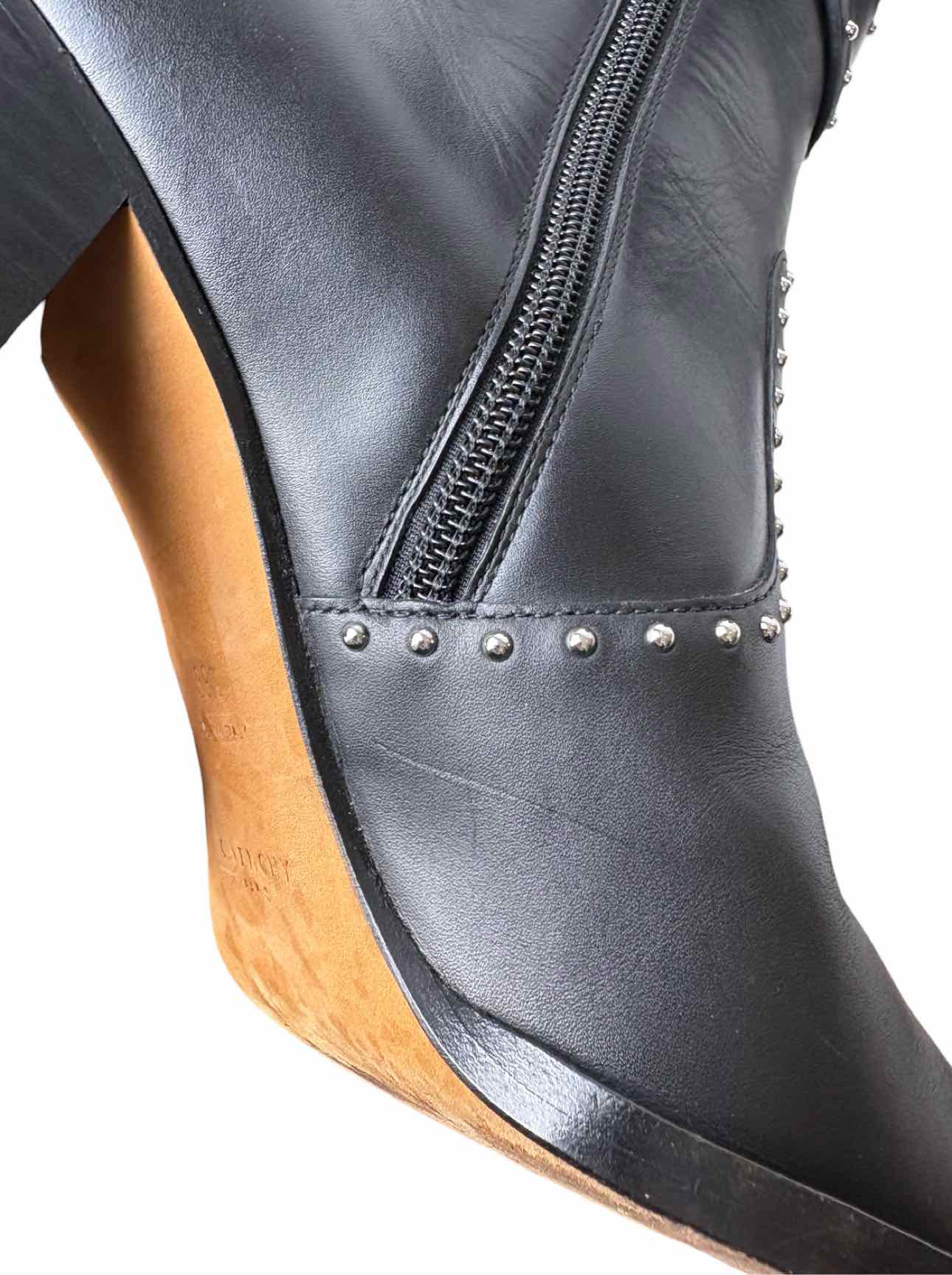 Givenchy Size 39.5 Elegant  Studded Leather Ankle Boots - Image 6