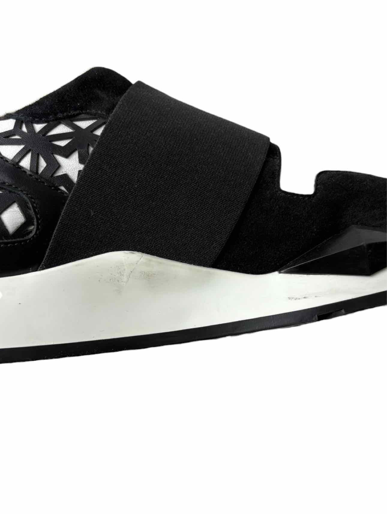Givenchy Size 39.5 Laser Cut Neoprene Sneaker - Image 10