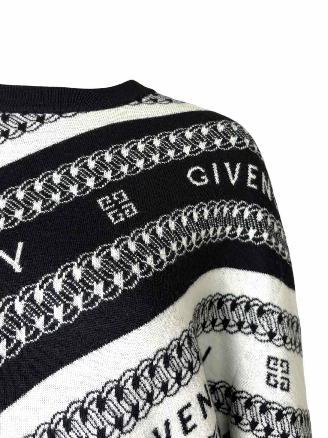 Givenchy Size XS Chain Logo Wool Sweater - Image 3