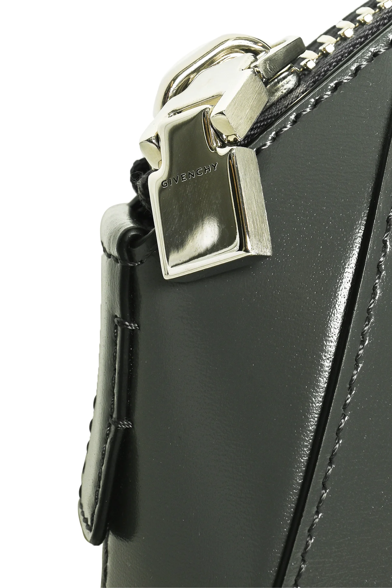 Givenchy Small Antigona U Crossbody - Image 6