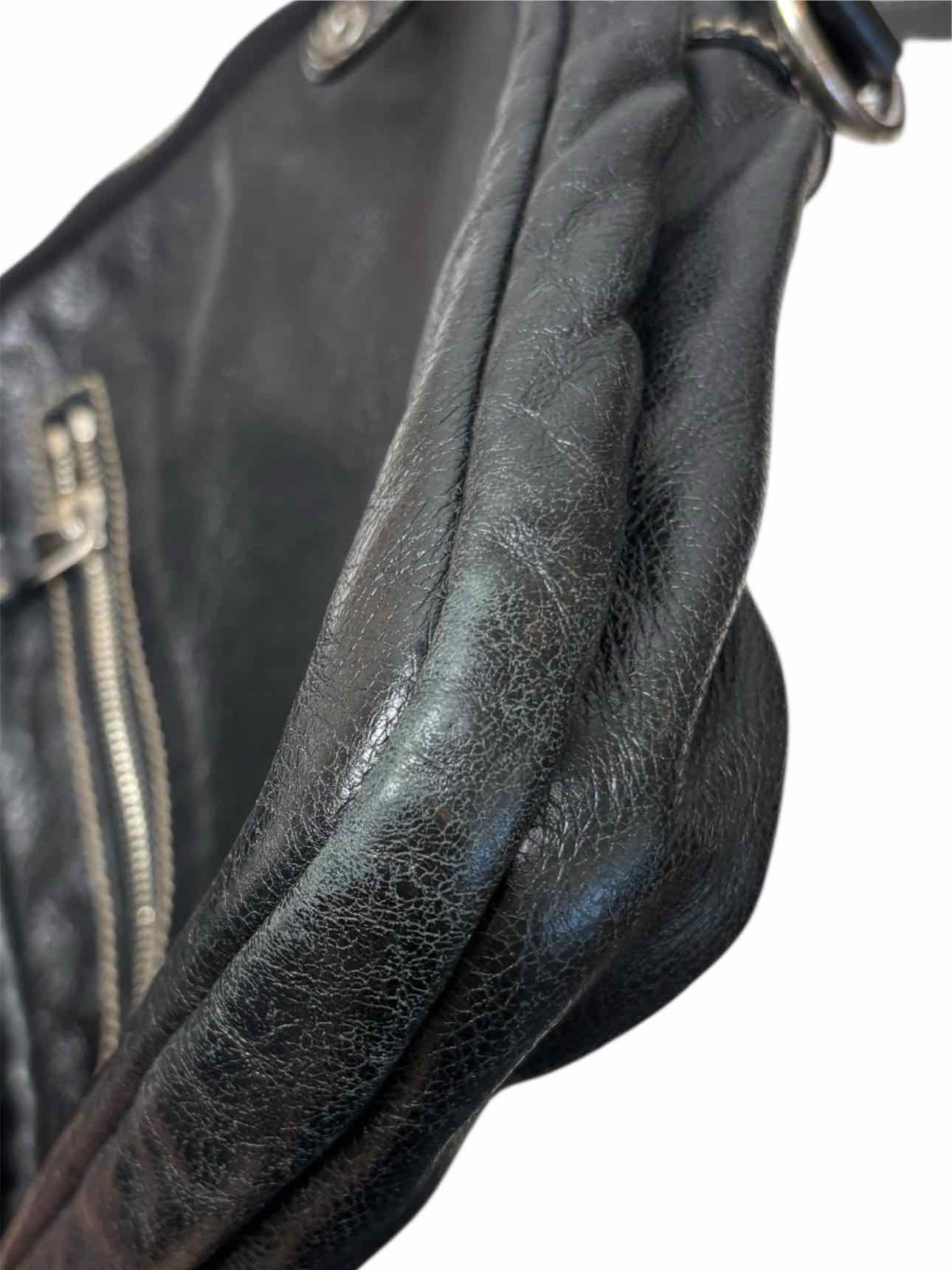 Gucci Leather Cargo Pocket Crossbody - Image 12