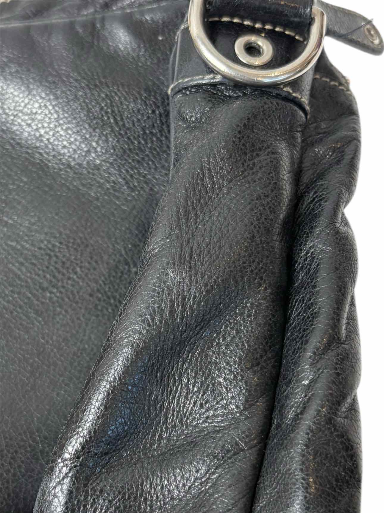 Gucci Leather Cargo Pocket Crossbody - Image 13