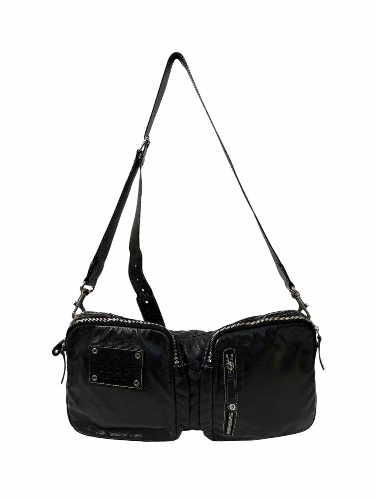 Gucci Leather Cargo Pocket Crossbody - Image 6