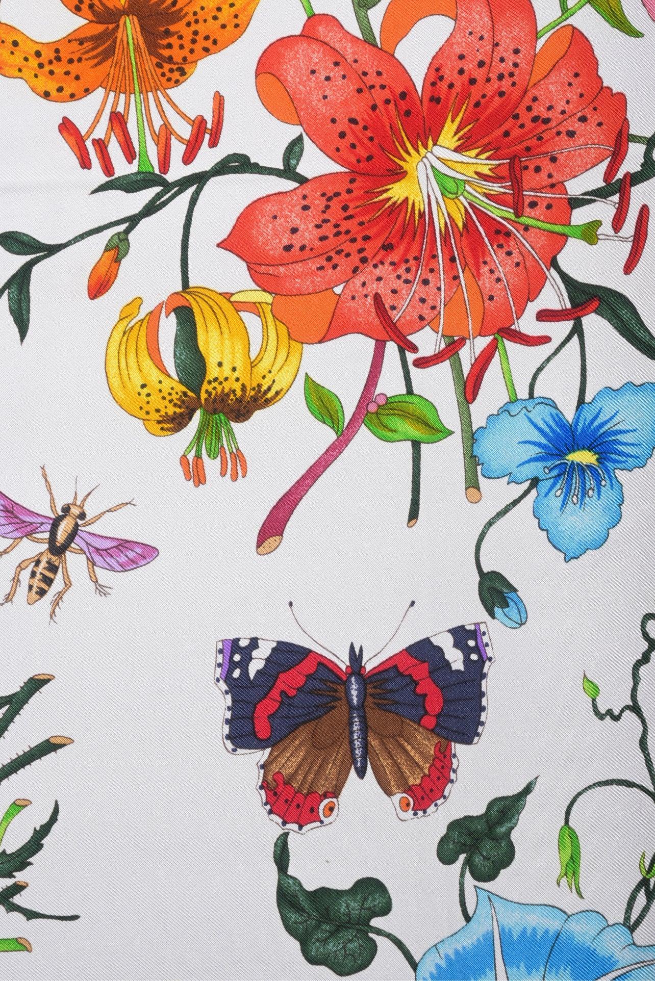 Gucci Printed Flora Silk Twill Carre - Image 3