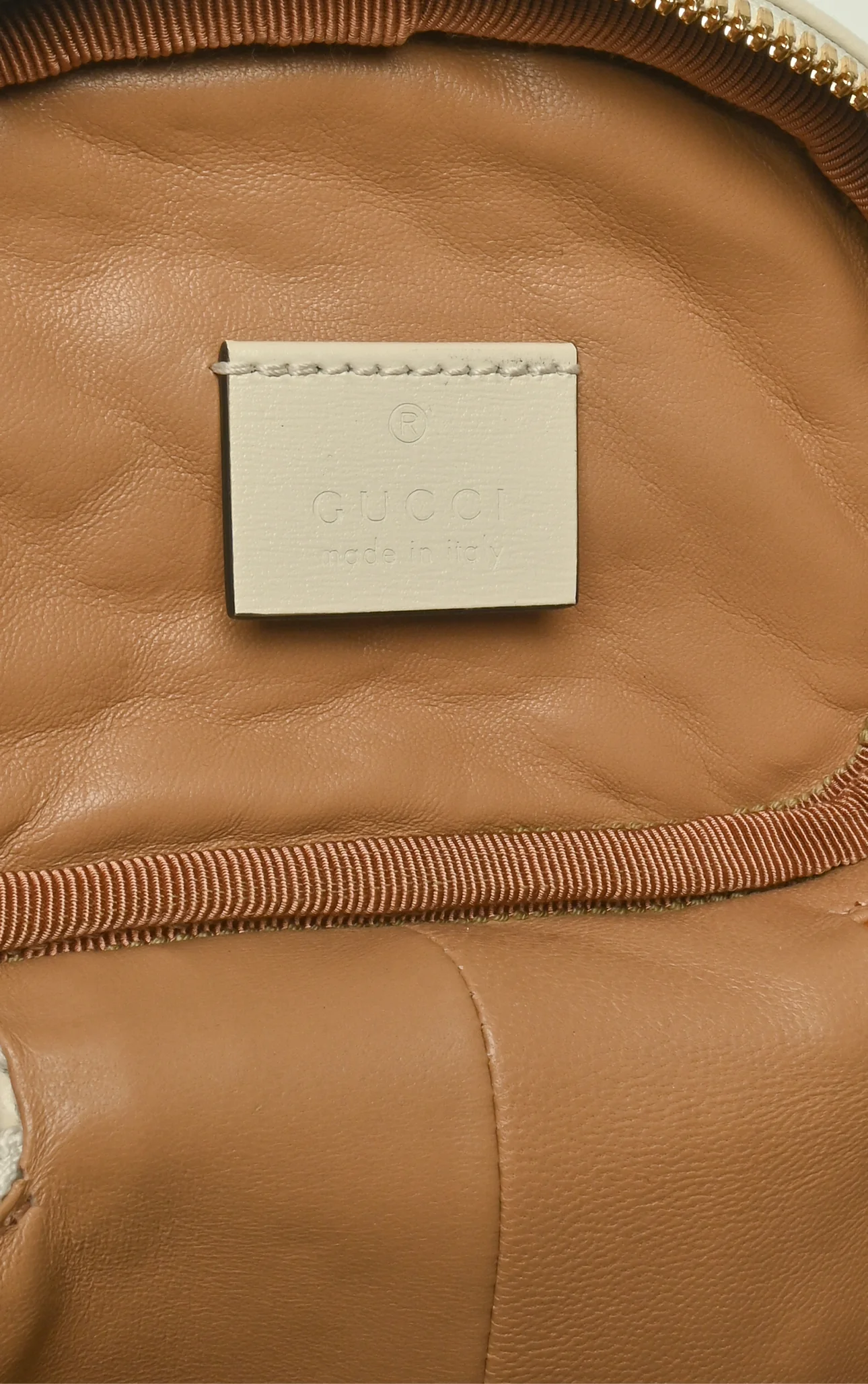 Gucci Quilted Leather Trapuntata Zumi Crossbody/Belt Bag - Image 8