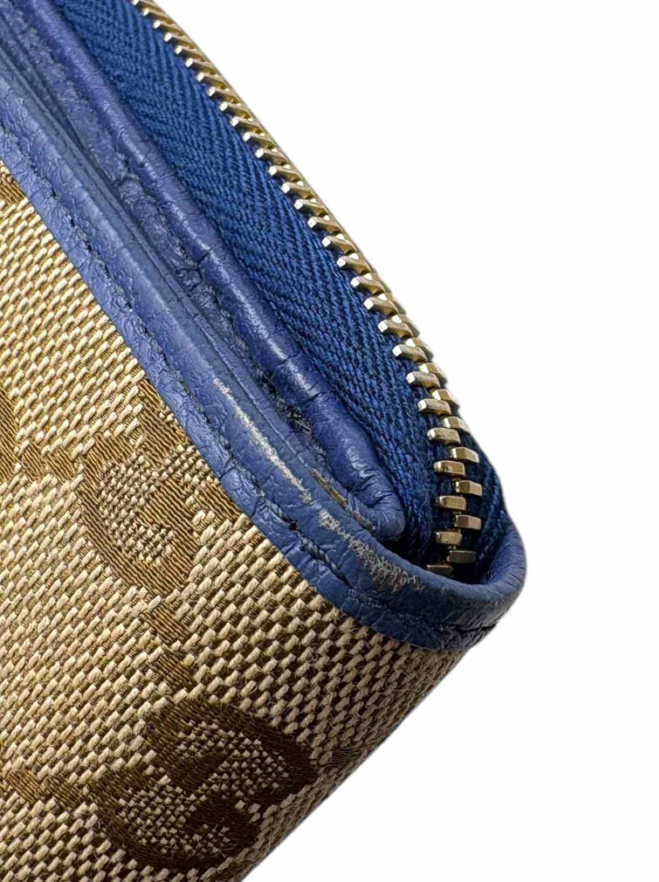 Gucci Size French GG Canvas w/Caspian Blue Leather Wallet - Image 10