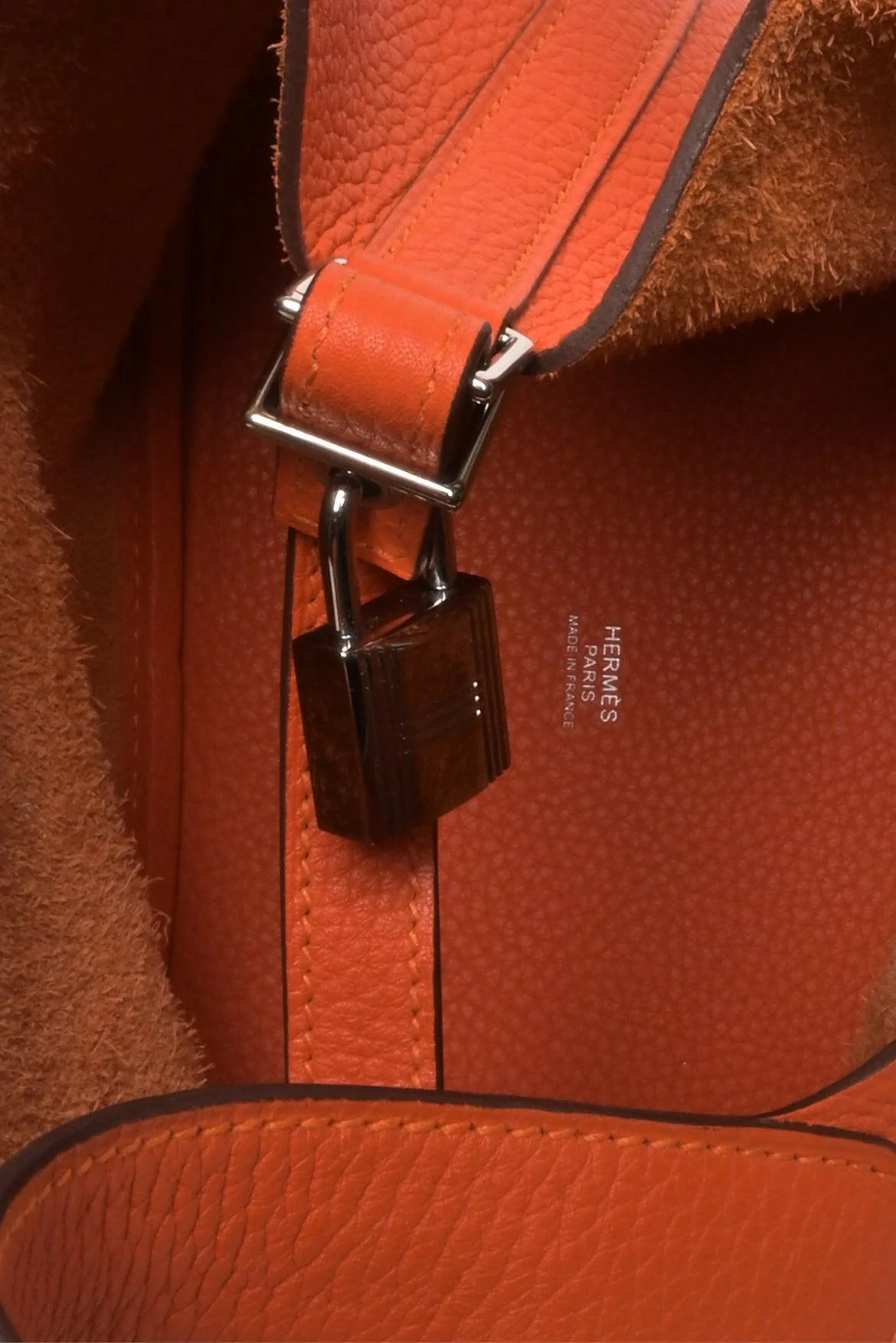 Hermes 2016 Taurillon Clemence Picotin Lock 18 PM - Image 6