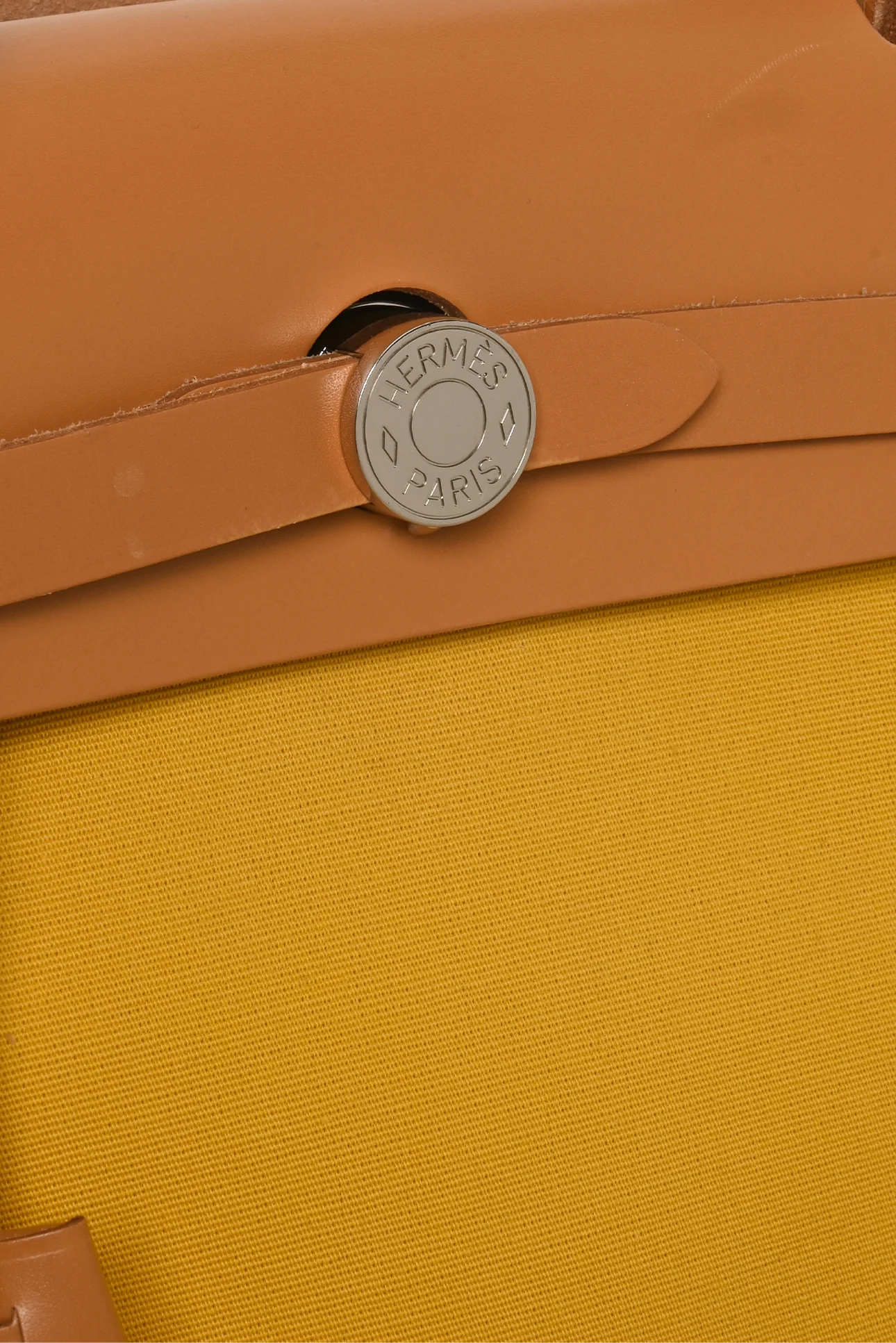 Hermes 2024 Toile Herbag Zip 31 Purse - Image 6