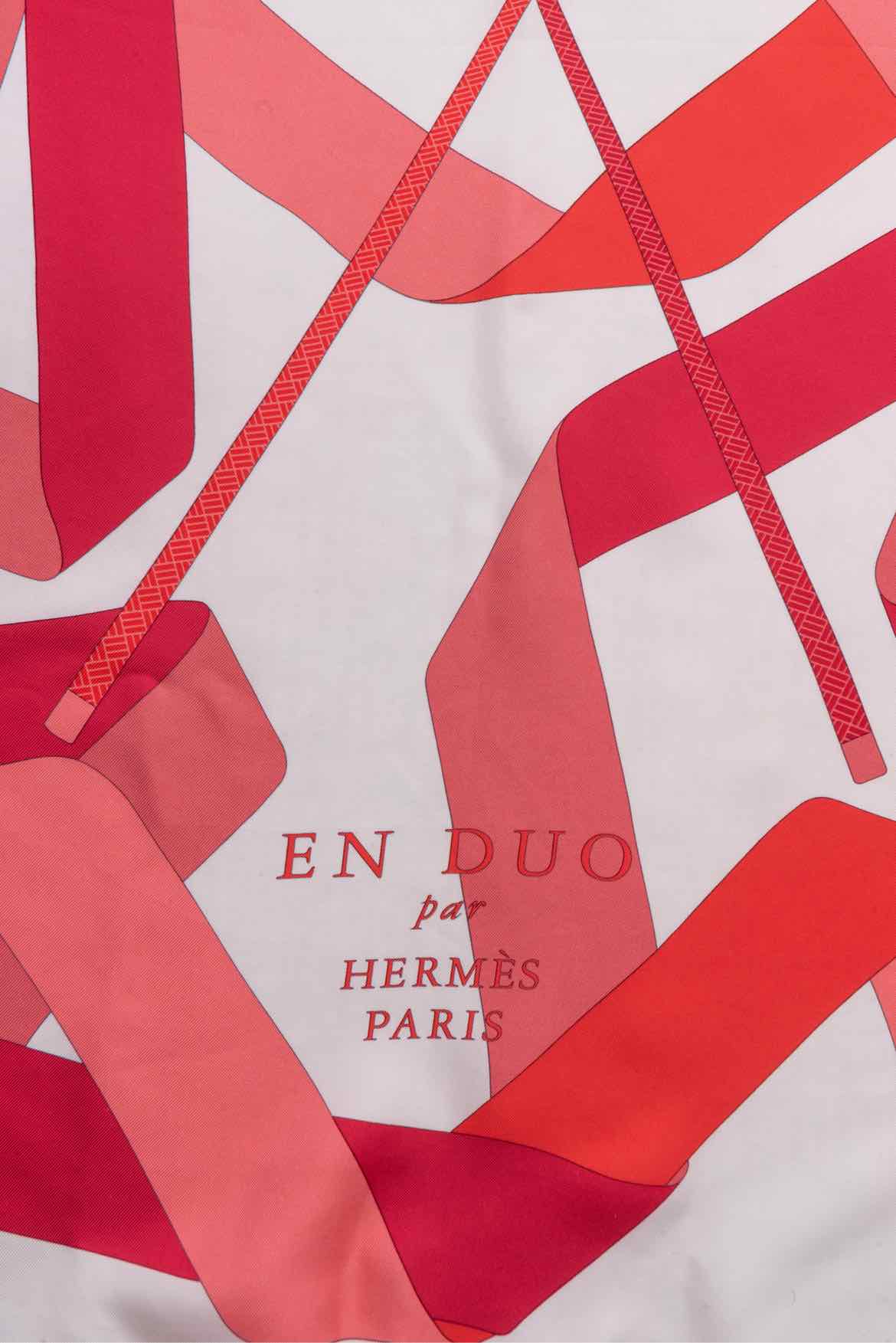 Hermes En Duo Print Silk Square Scarf - Image 3