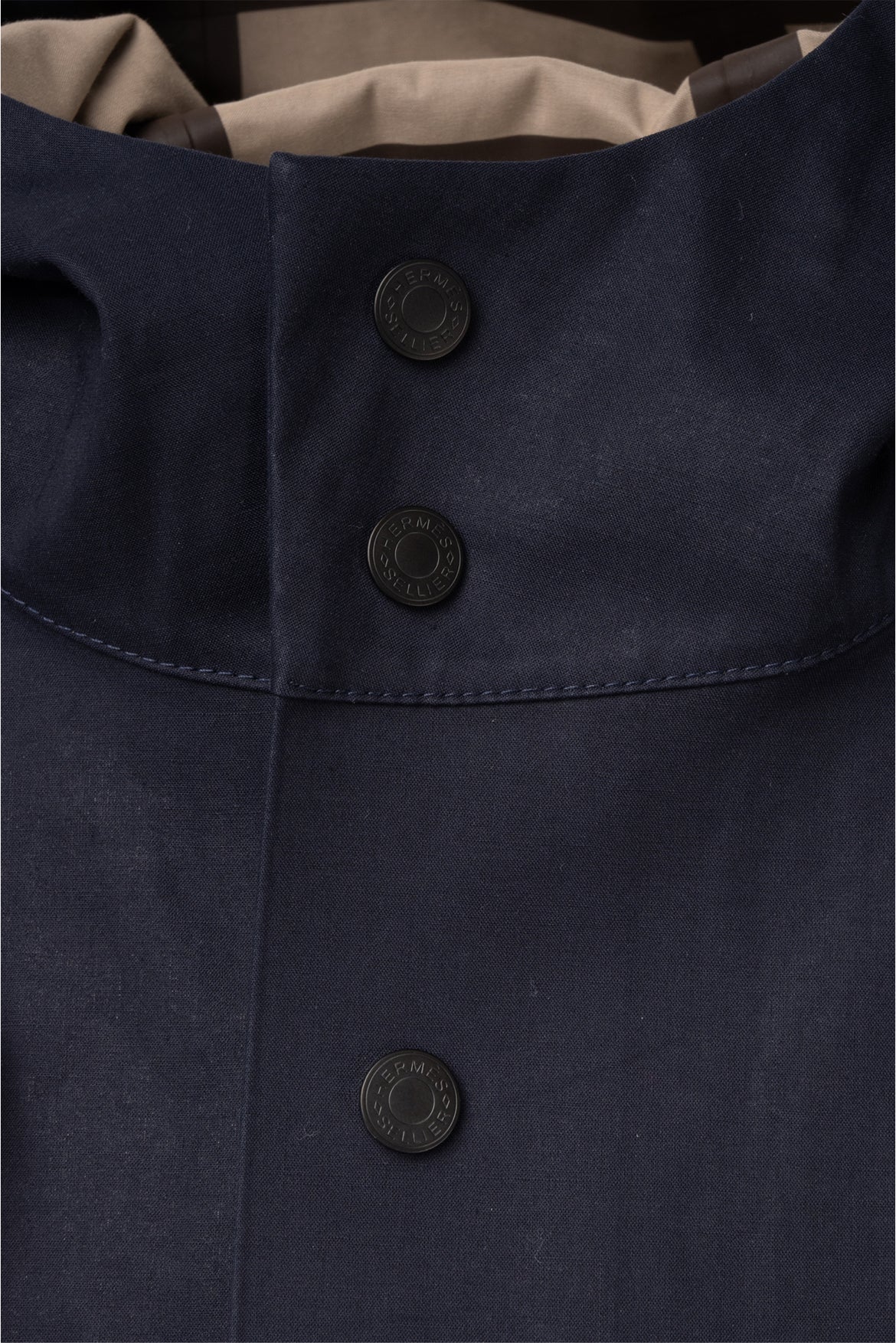 Hermes Size XS Allure General Purpose Rain Cape - Image 3