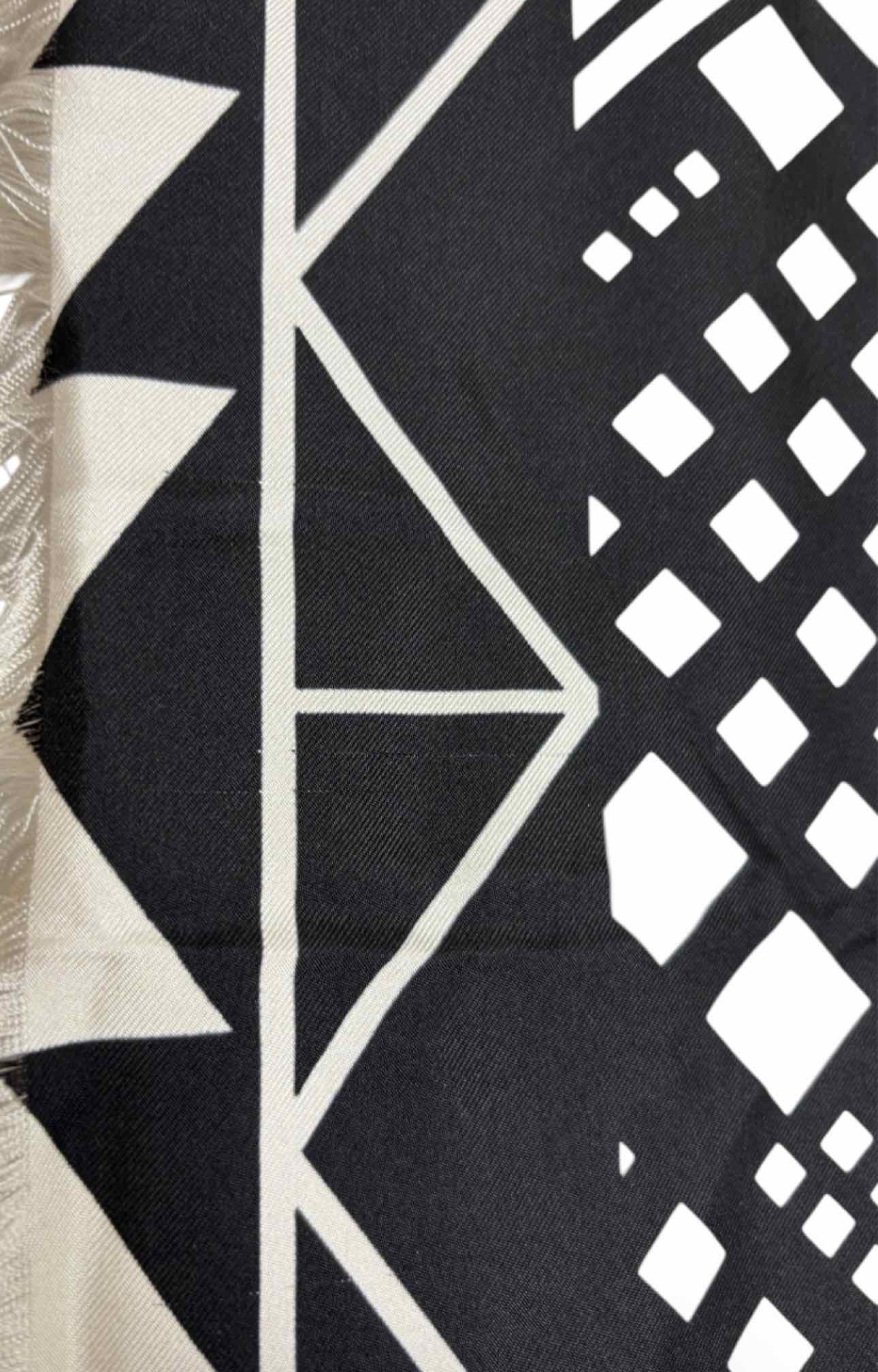 Holt Renfrew Pierre-Lewis Mascia Large Silk Scarf - Image 5