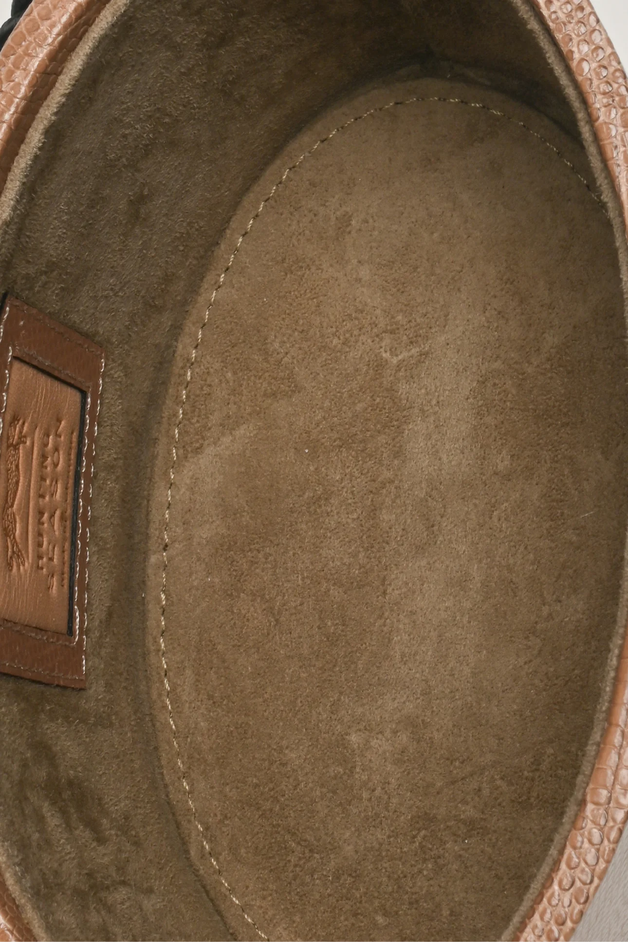 Hunting Season Lizard Leather Trunk Bag - Image 6