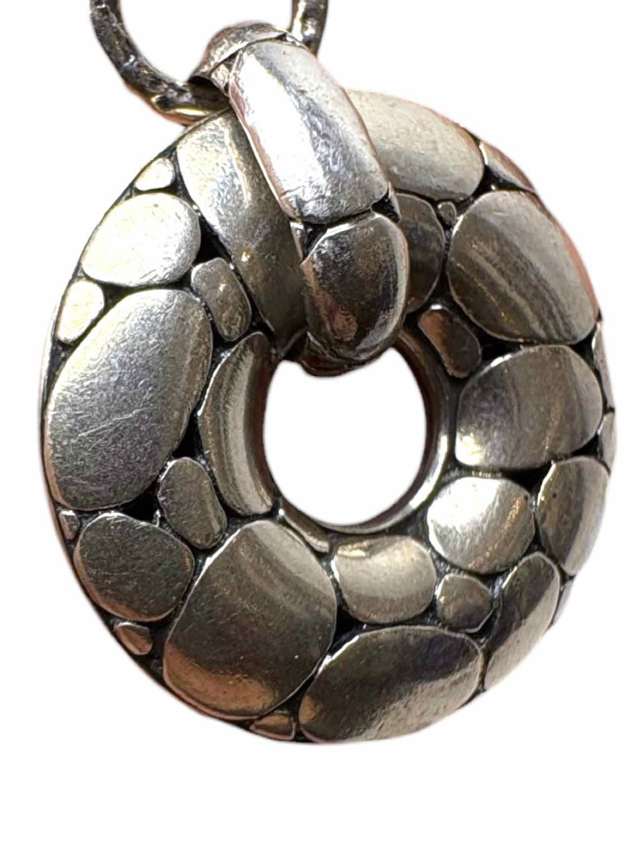 John Hardy Kali Link Donut  Necklace - Image 4