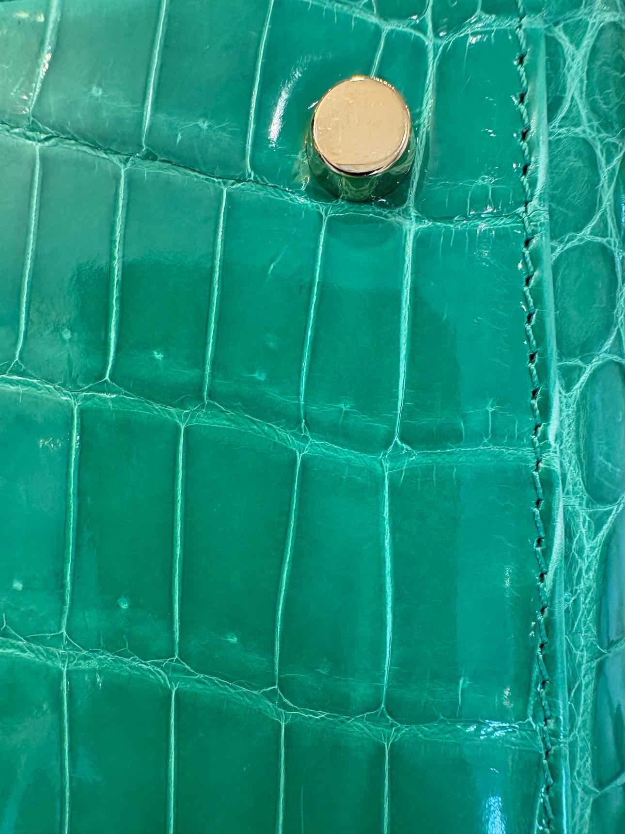 Kwanpen The Raffles Classic Crocodile Purse - Image 16