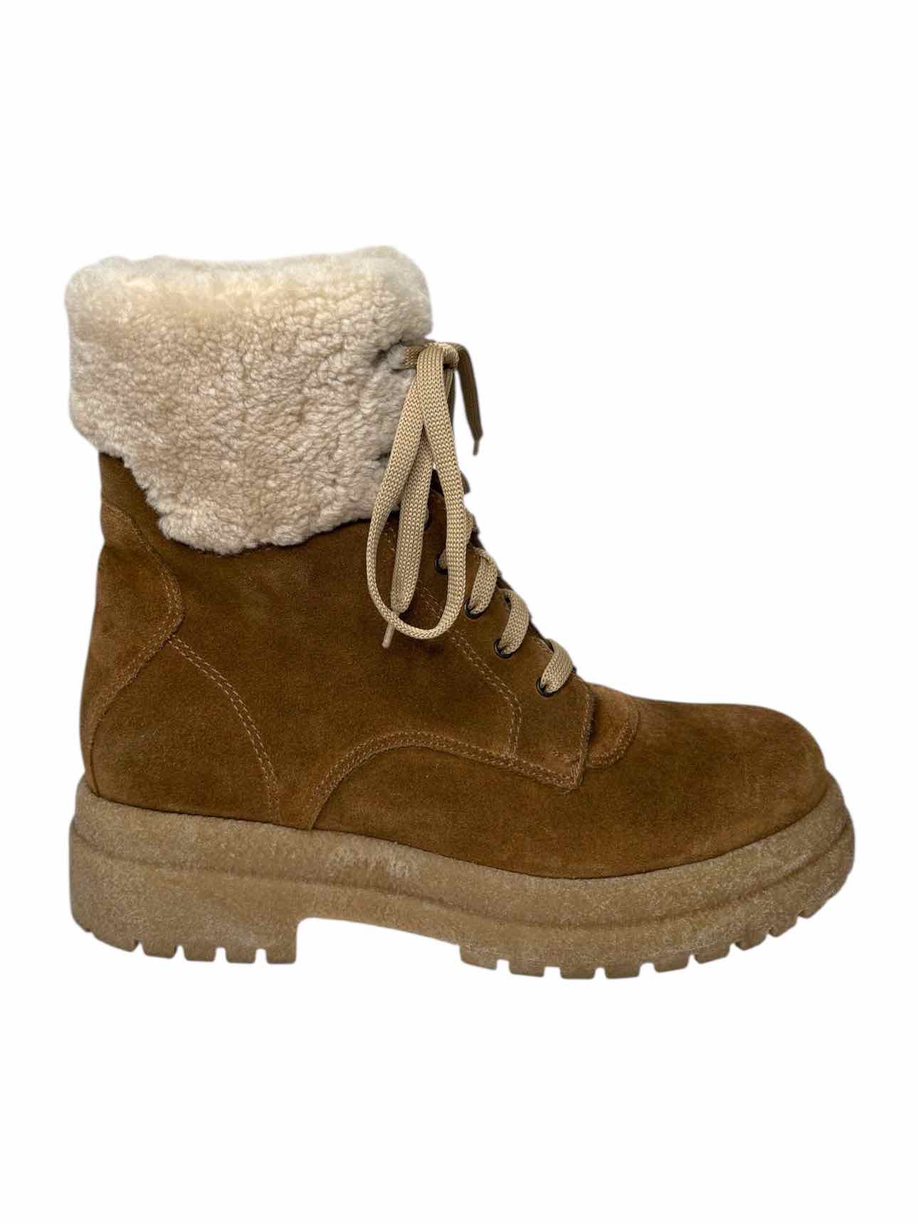 La Canadienne Size 9 Ankle Boots