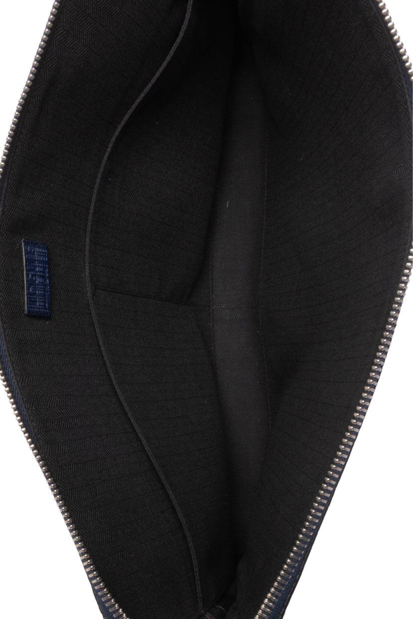 Loewe Textured Leather Anagram Logo Laptop Case - Image 6