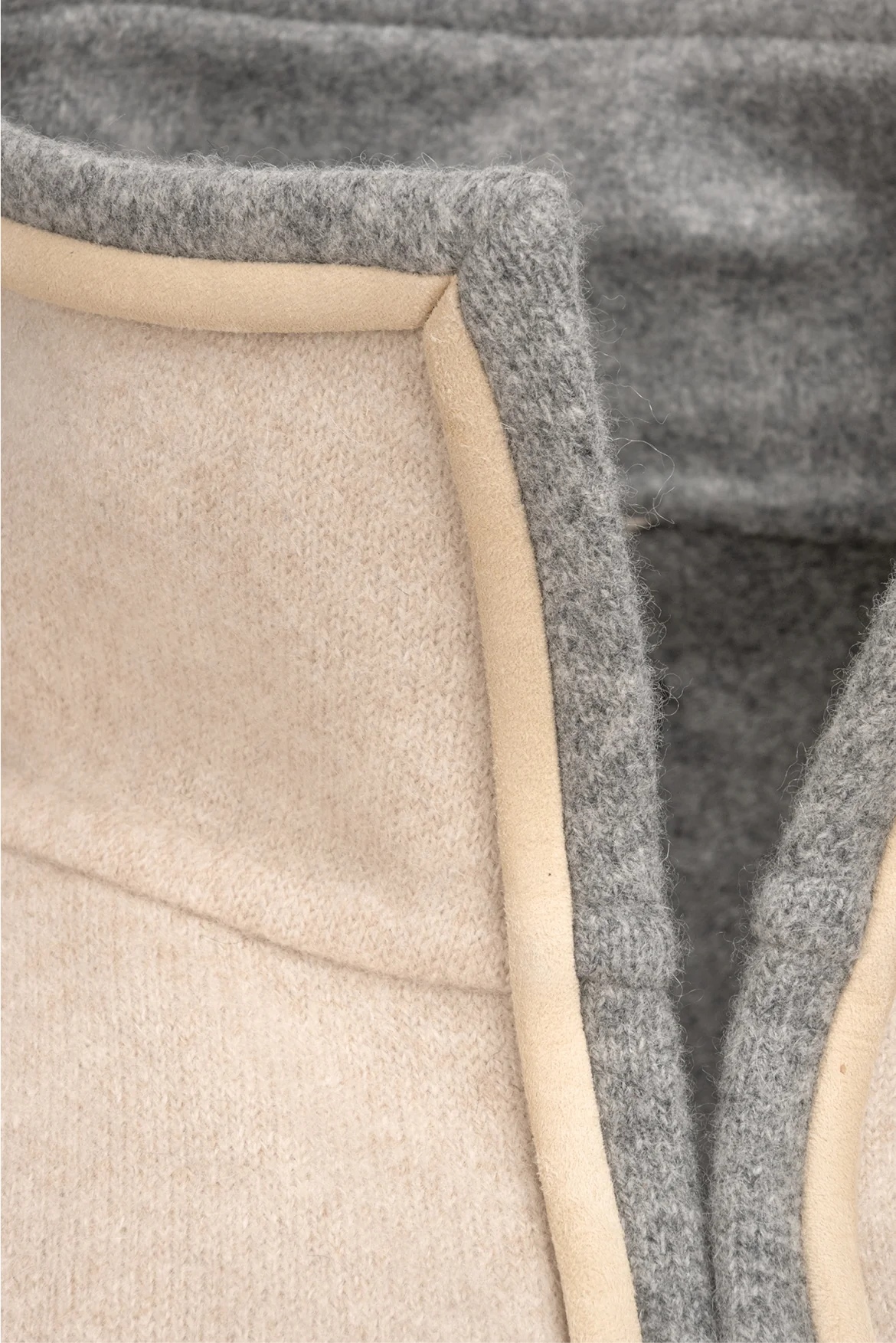 Loro Piana Size L Cashmere & Suede Trimmed Coat - Image 4