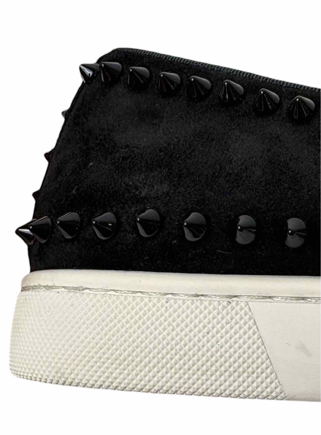 Louboutin Size 39 Sneaker - Image 10