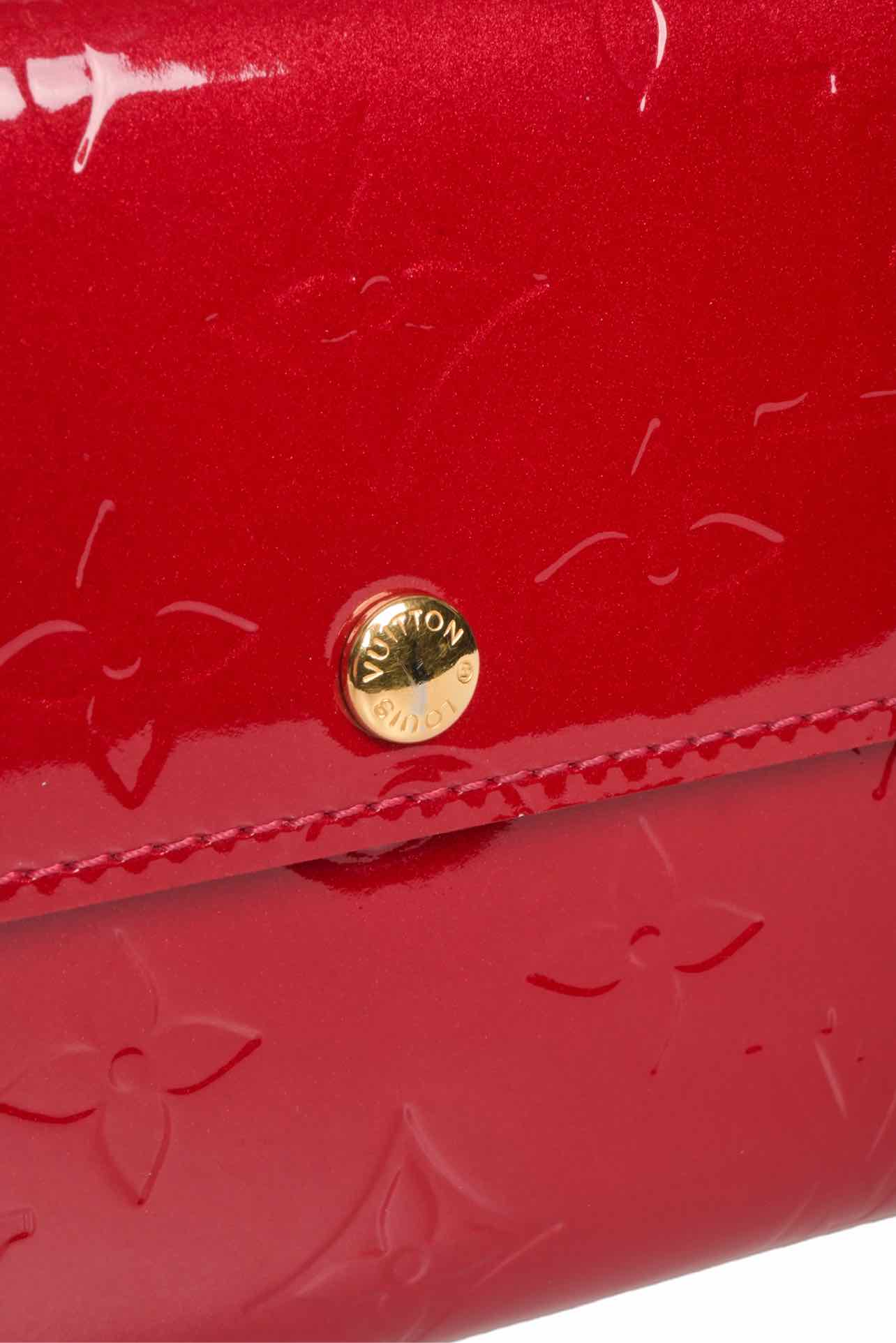Louis Vuitton 2007 Pomme D'Amour Monogram Vernis Sarah Wallet - Image 3