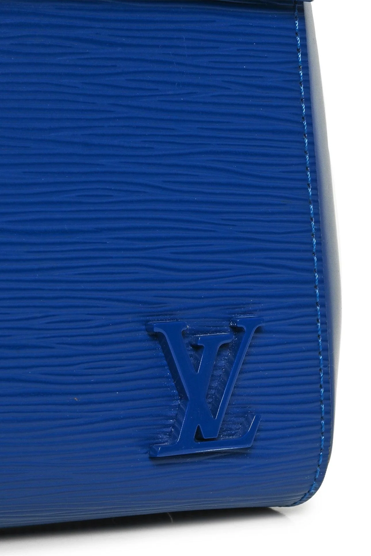 Louis Vuitton 2016 Epi Cluny MM Shoulder Bag - Image 7