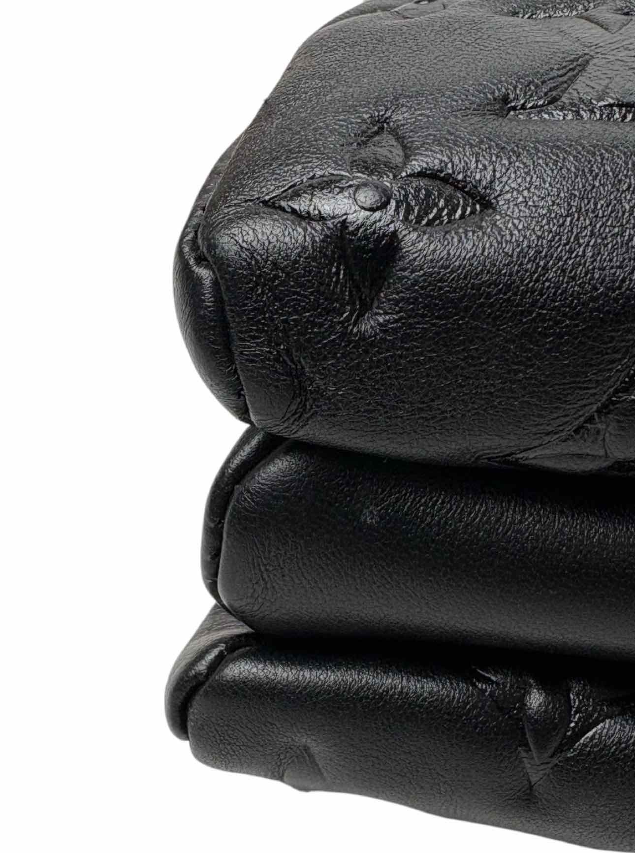 Louis Vuitton Coussin MM Monogram Embossed Leather Purse - Image 8