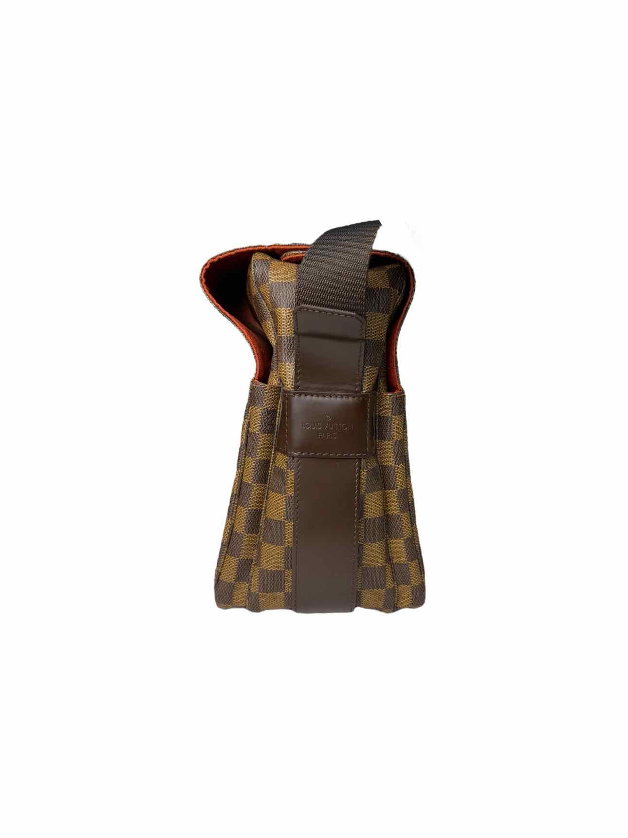 Louis Vuitton Damier Ebene Navigilo  Crossbody - Image 4