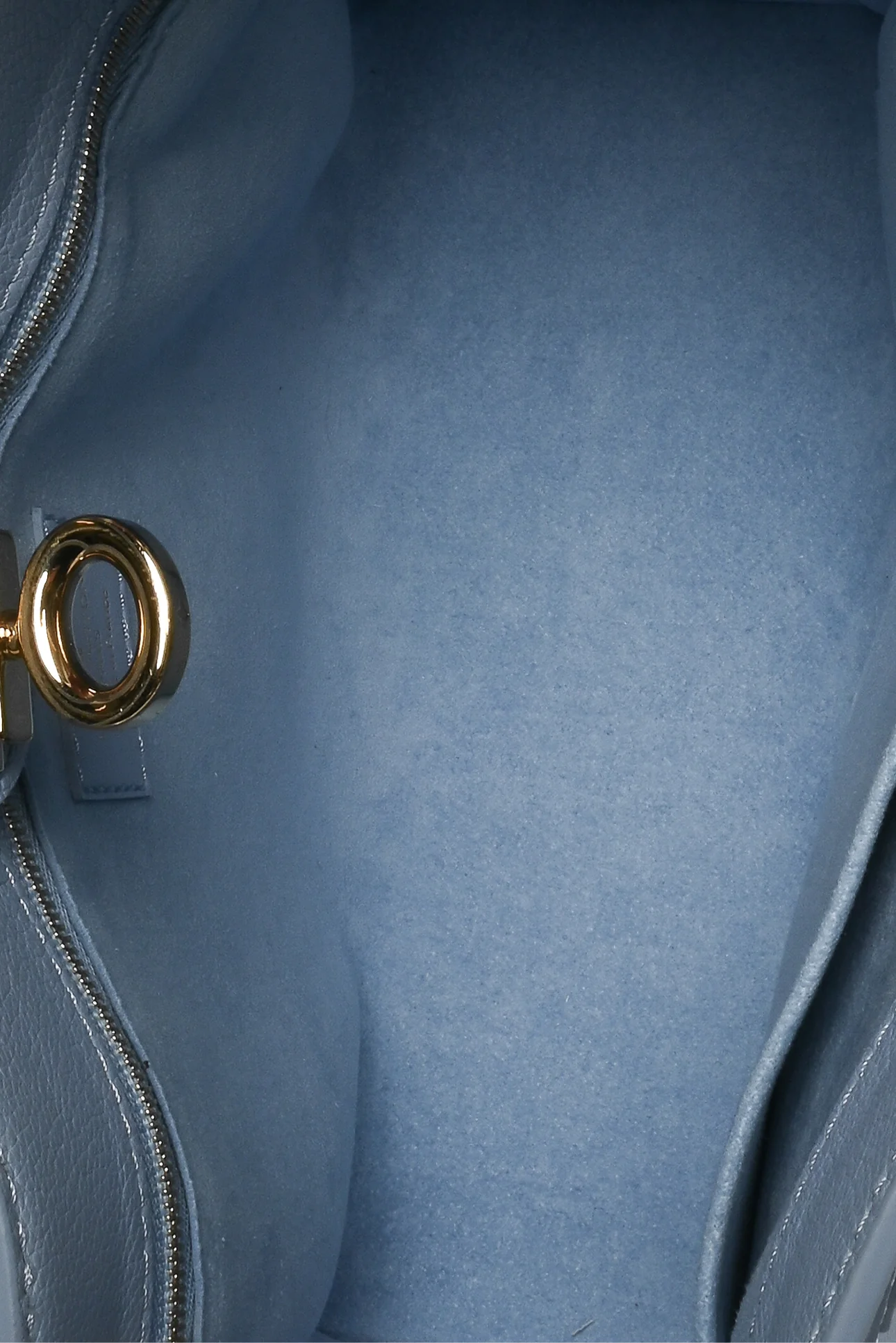 Louis Vuitton Mahina On My Side Tote - Image 10