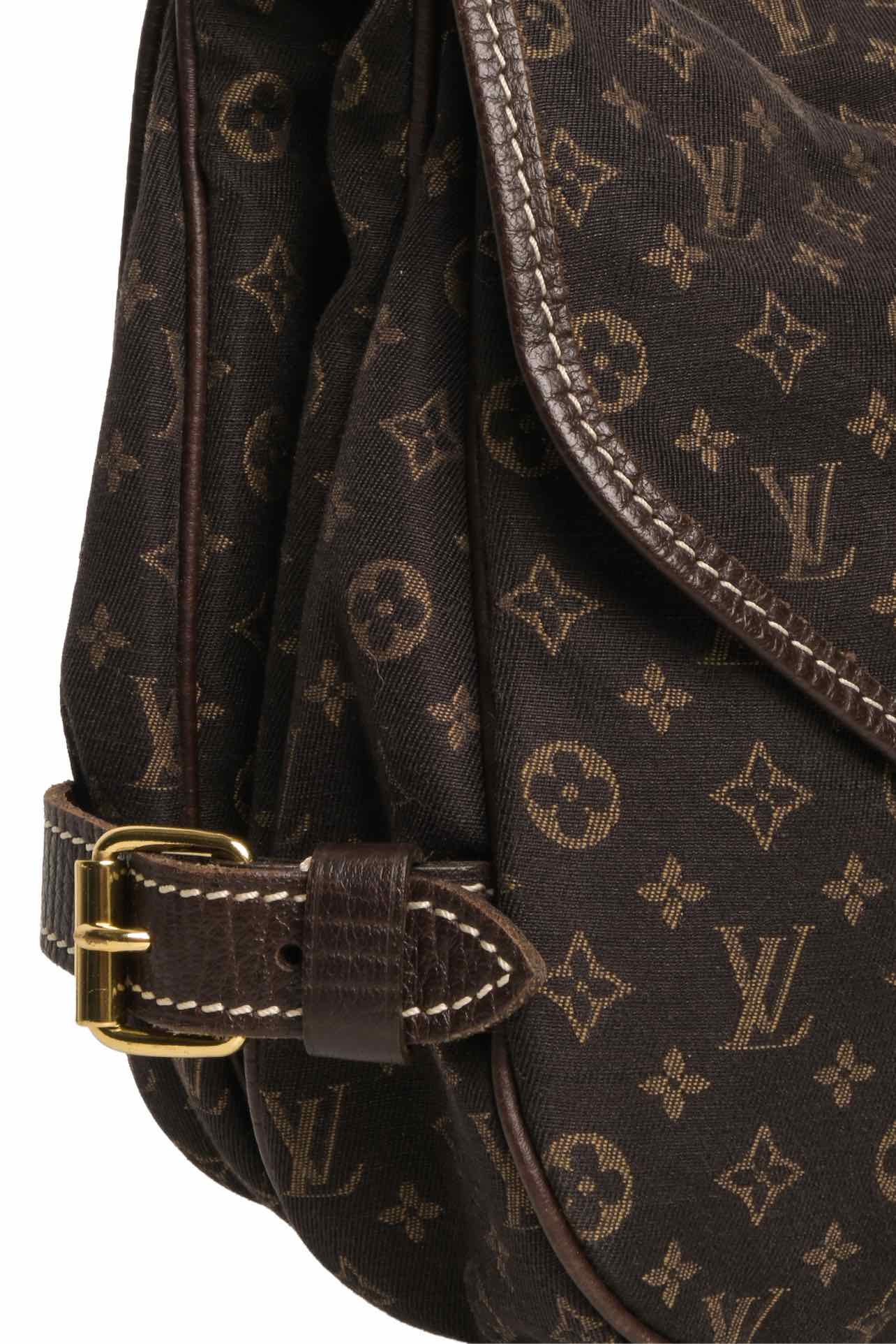 Louis Vuitton Saumur 30 Crossbody - Image 3