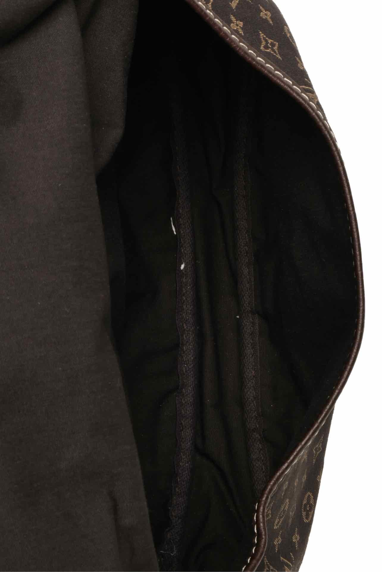 Louis Vuitton Saumur 30 Crossbody - Image 8