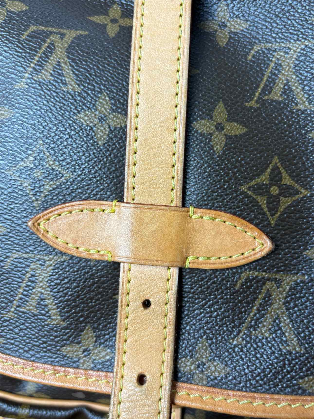 Louis Vuitton Saumur 30 Monogram Purse - Image 11