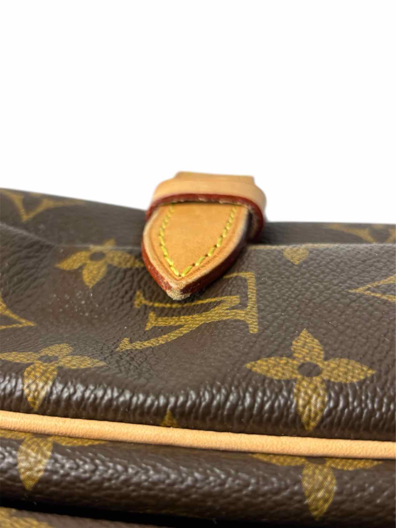 Louis Vuitton Saumur 30 Monogram Purse - Image 13