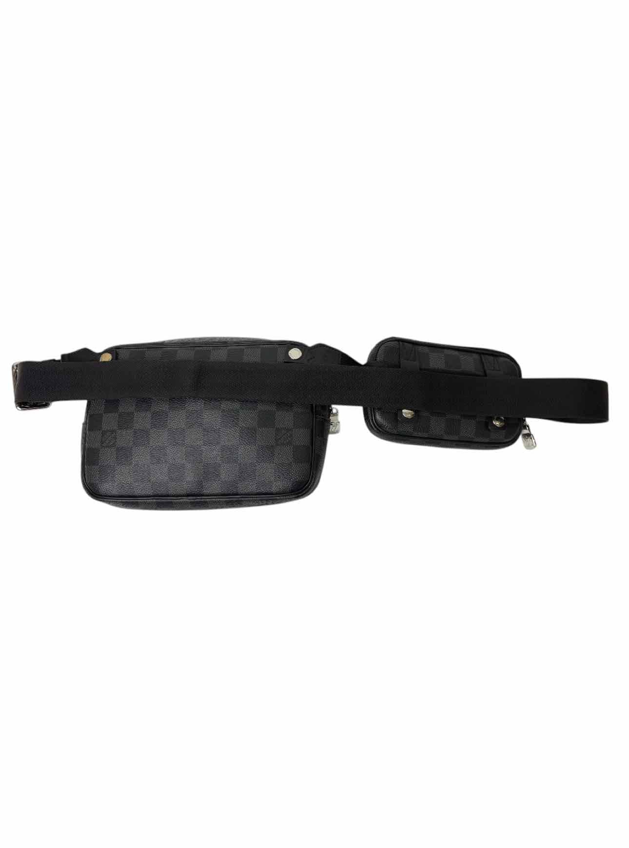 Louis Vuitton Scott Damier Graphite Messenger Crossbody - Image 3
