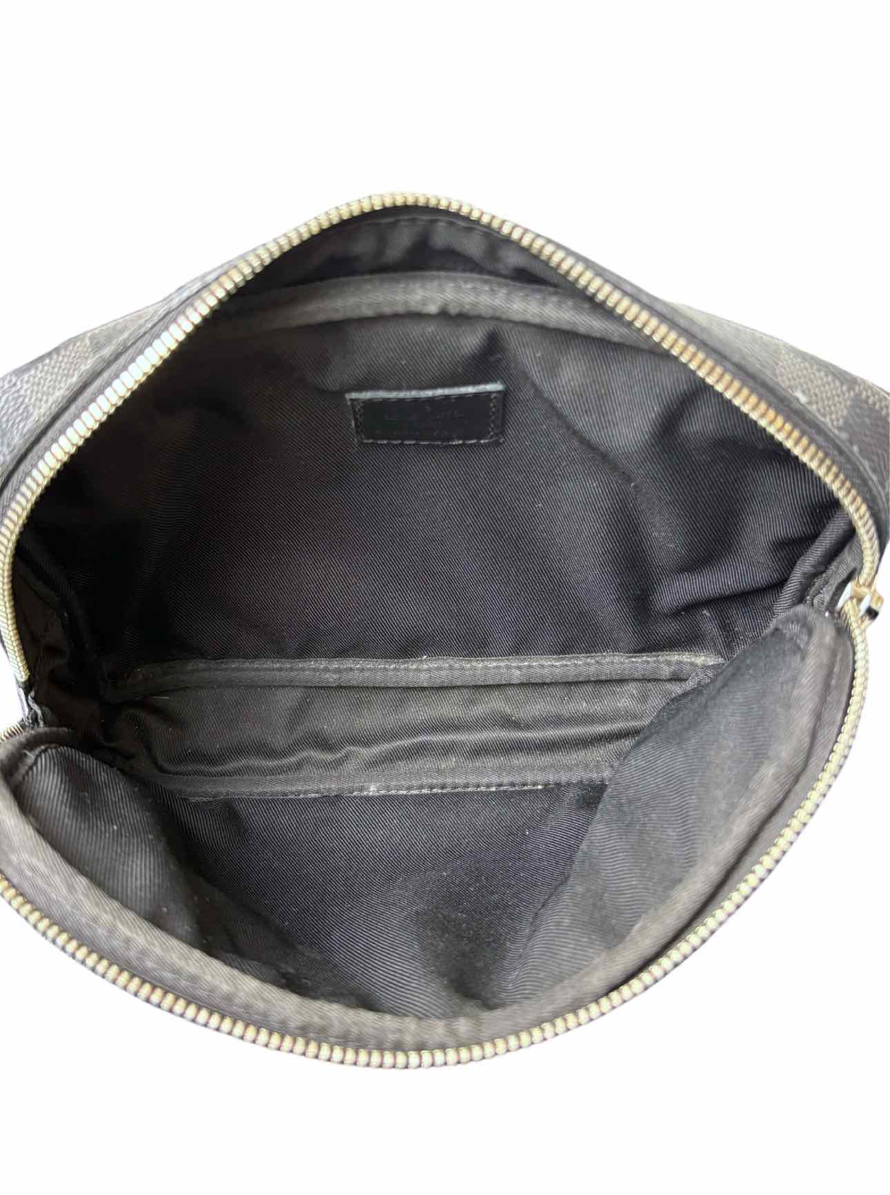 Louis Vuitton Scott Damier Graphite Messenger Crossbody - Image 6