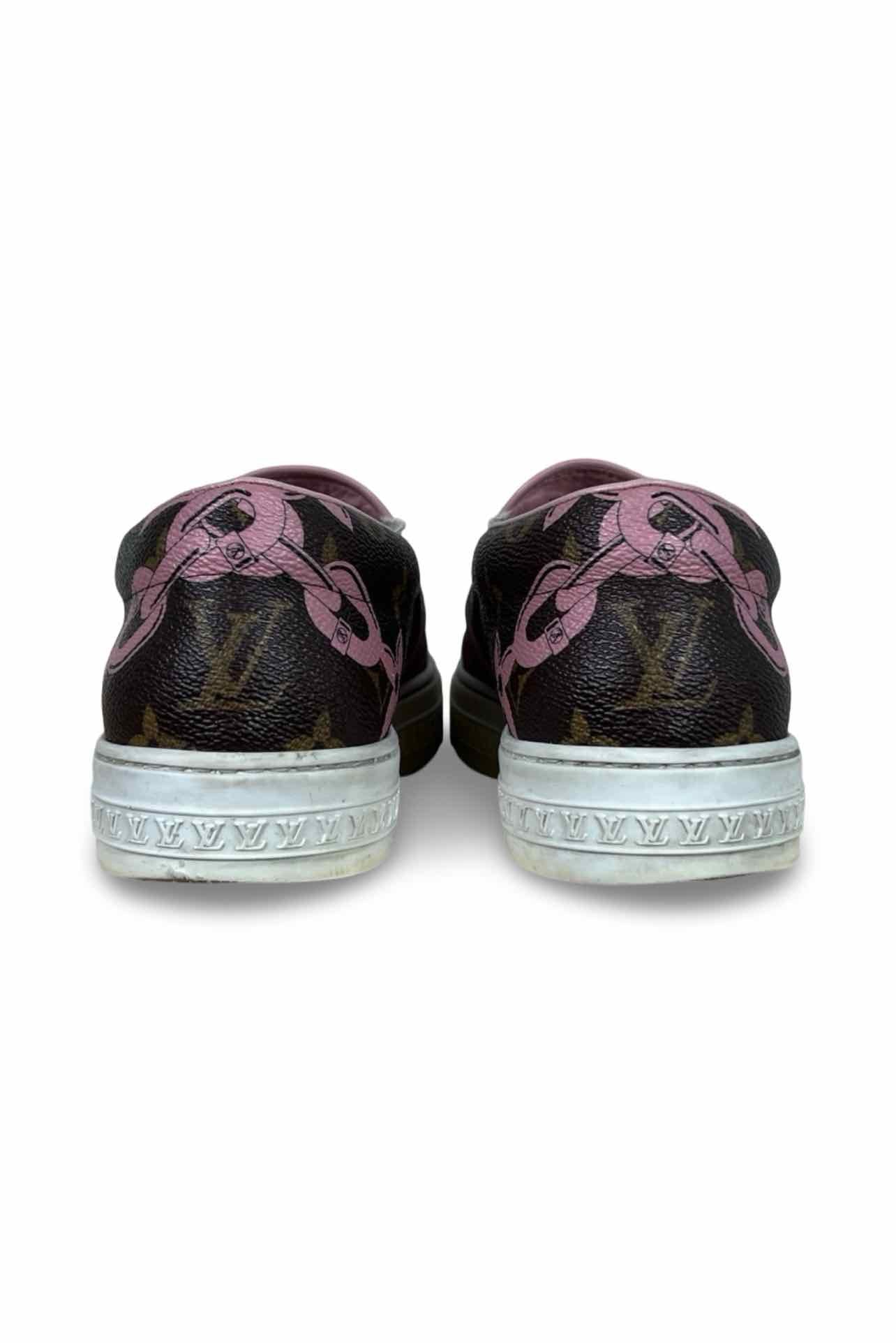 Louis Vuitton Size 37.5 Sneakers - Image 4