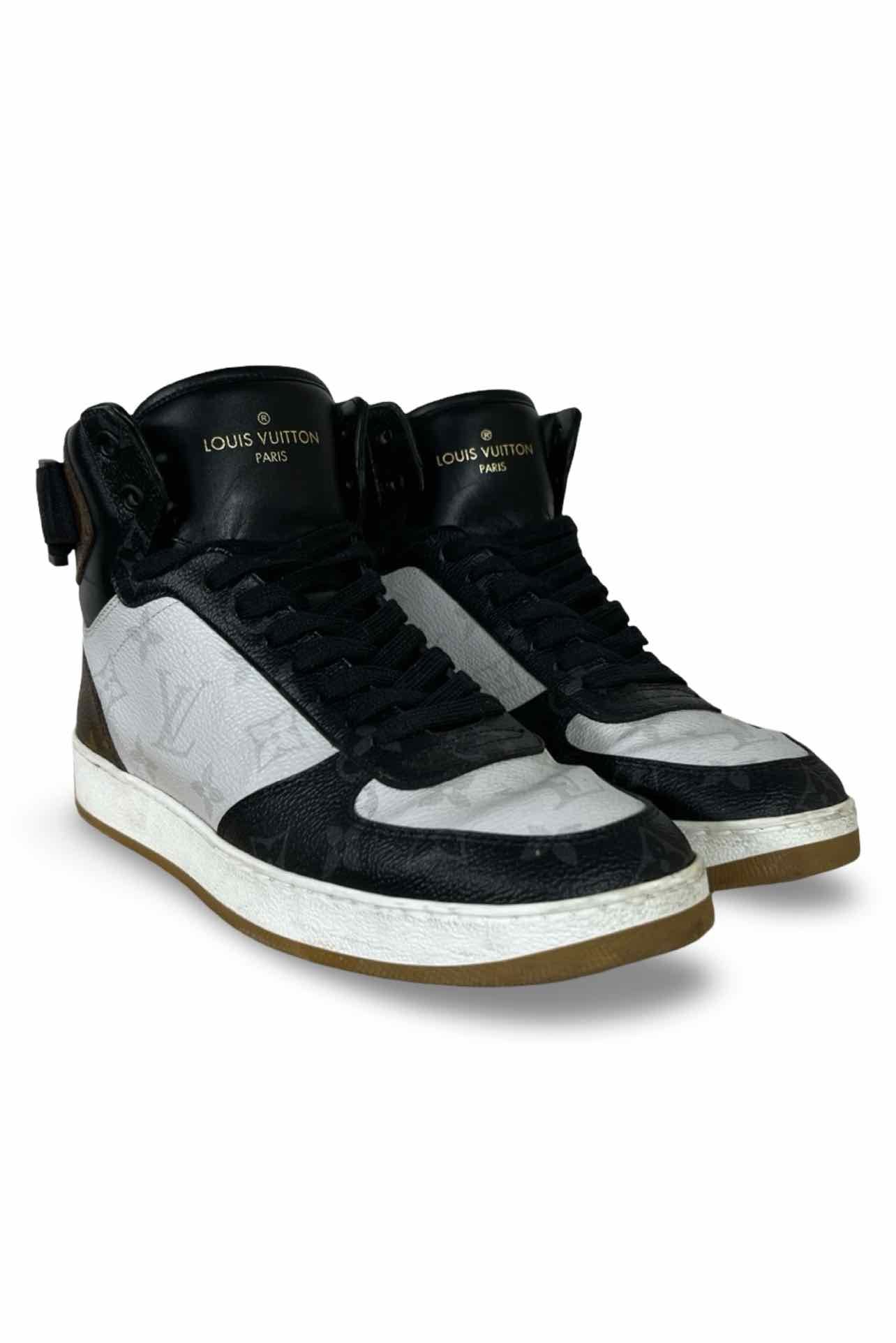 Louis Vuitton Size 38 Men's Sneakers - Image 2