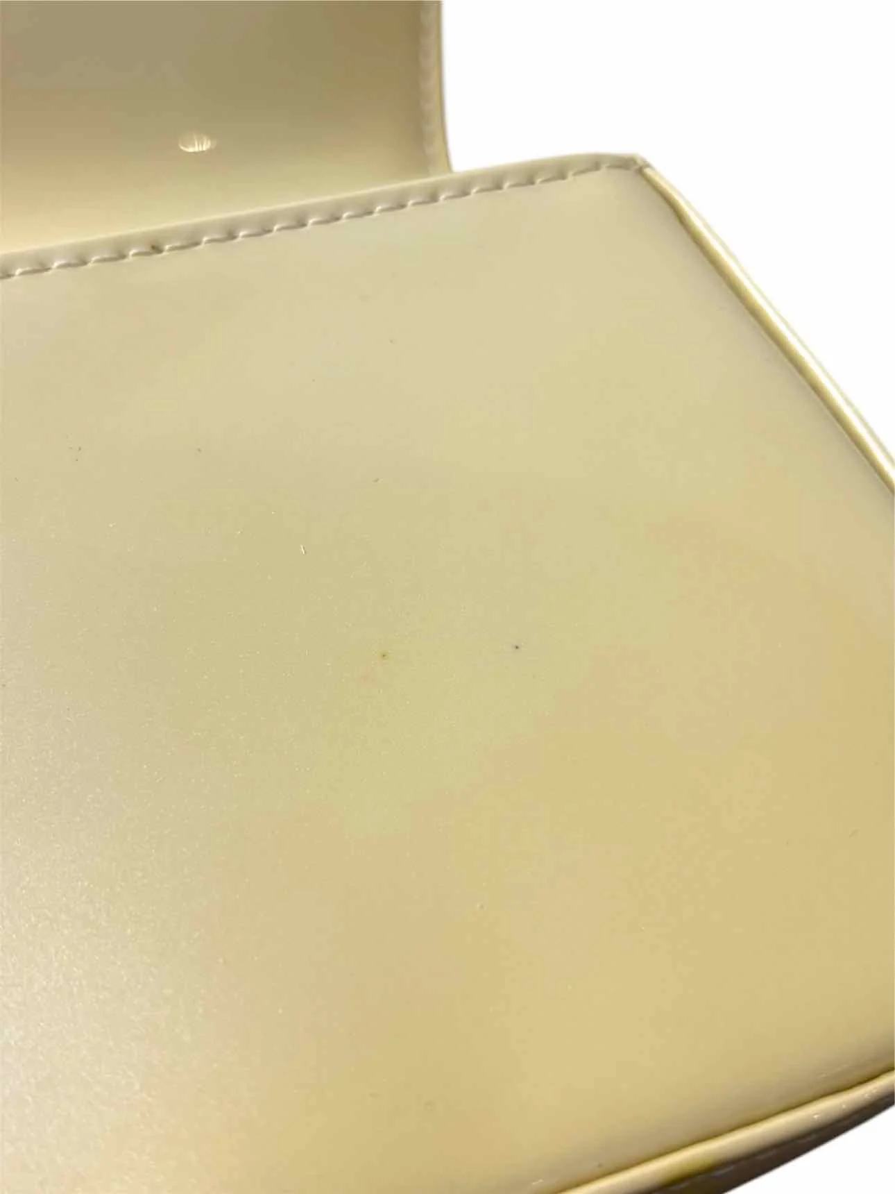 Louis Vuitton Sobe Monogram Patent Clutch - Image 10
