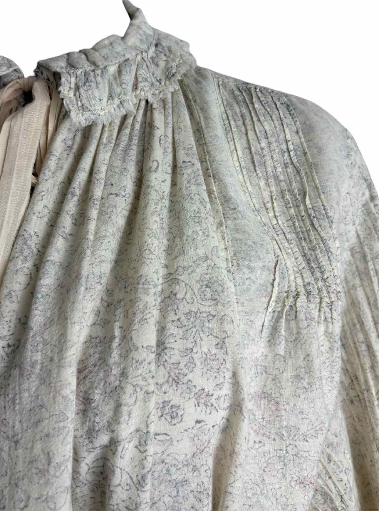 Magnolia Pearl Size OS Amadeus Floral Tops - Image 3