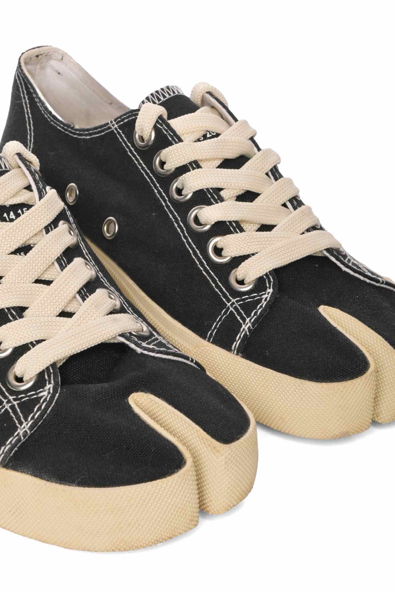 Maison Margiela Size 36 Tabi Low Top Sneaker - Image 4