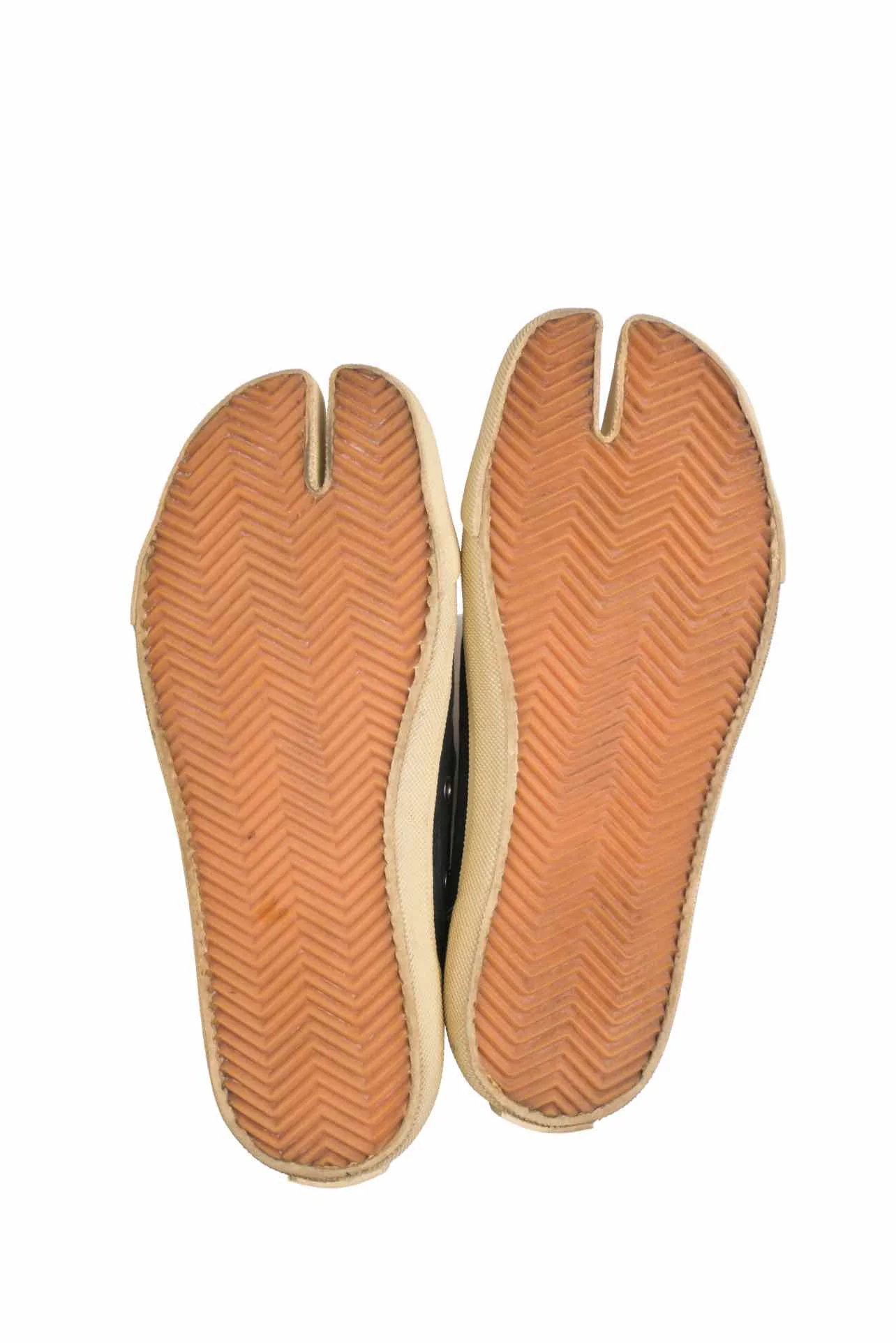 Maison Margiela Size 36 Tabi Low Top Sneaker - Image 8