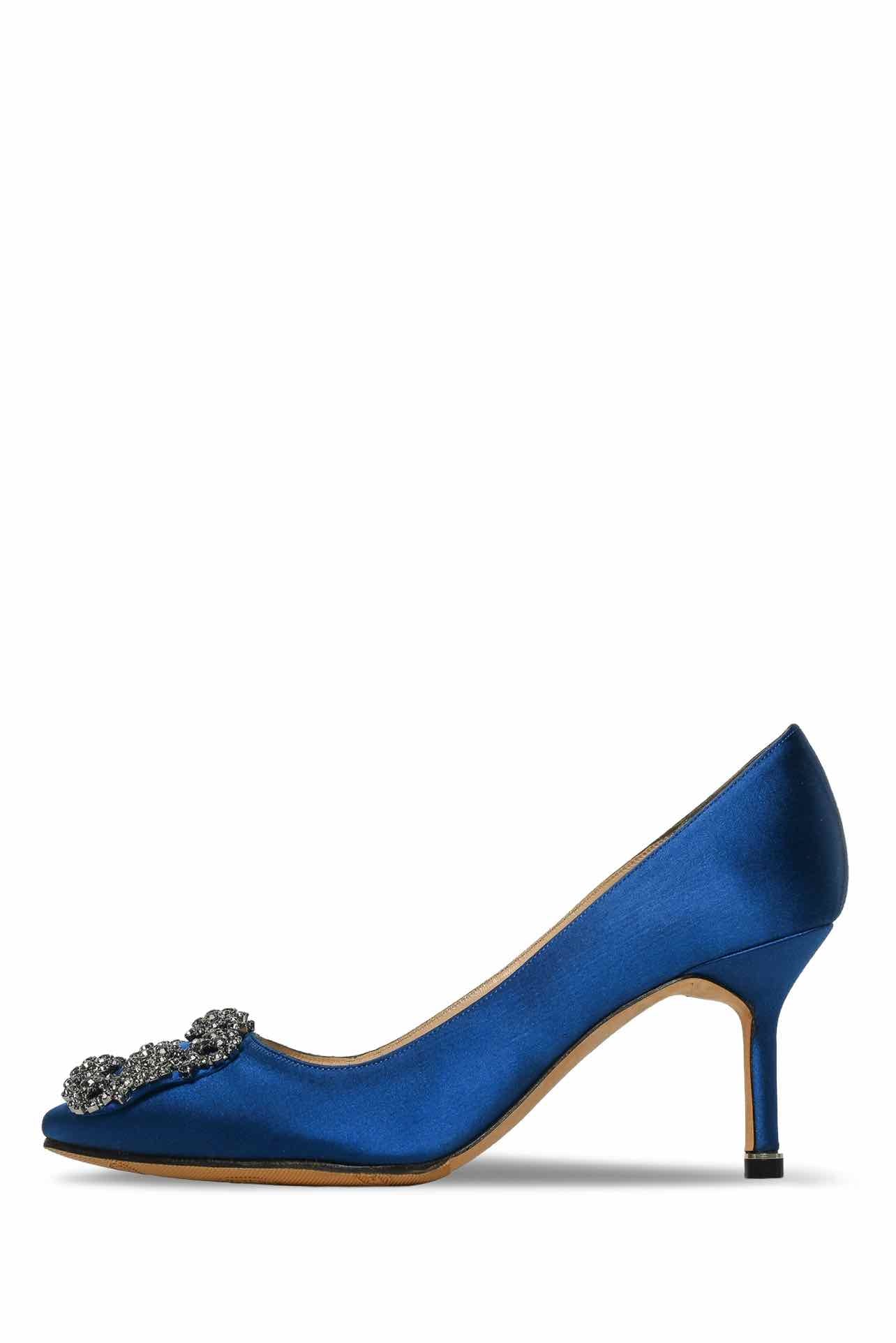 Manolo Blahnik Size 34.5 Hangisi 70 Satin Pumps - Image 3