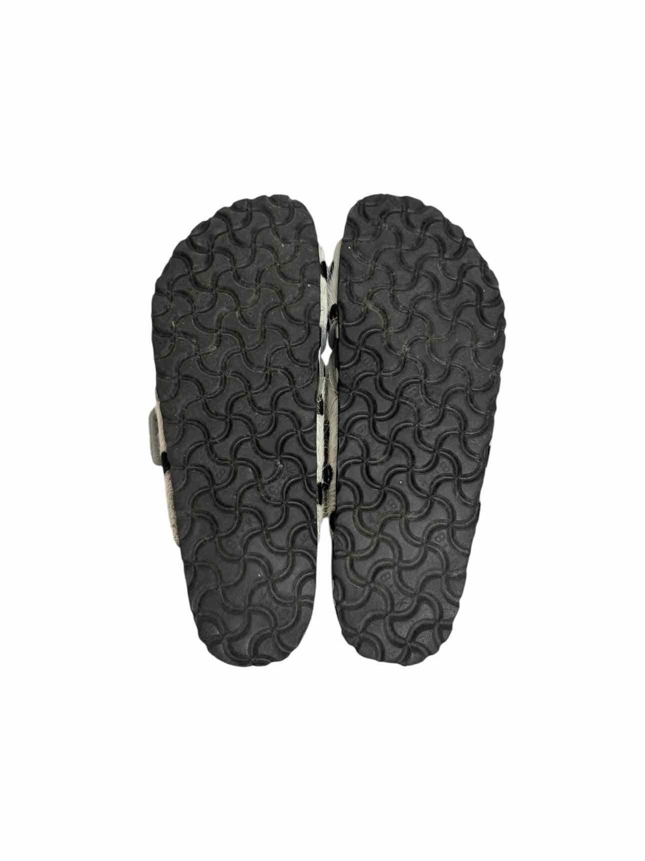 Manolo Blahnik x Birkenstock Size 40 Sandals - Image 5