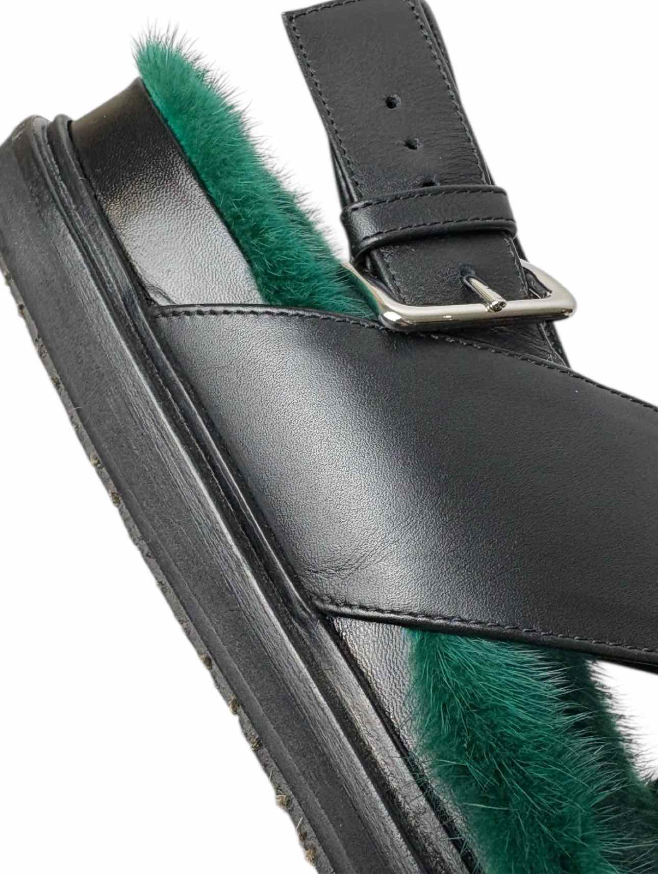 Marni Fussbett Size 39.5 Green Fur Lined Leather Sandals - Image 11