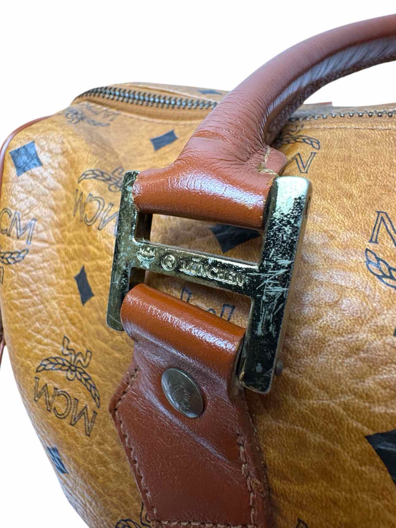 MCM Leather Monogram Purse - Image 8