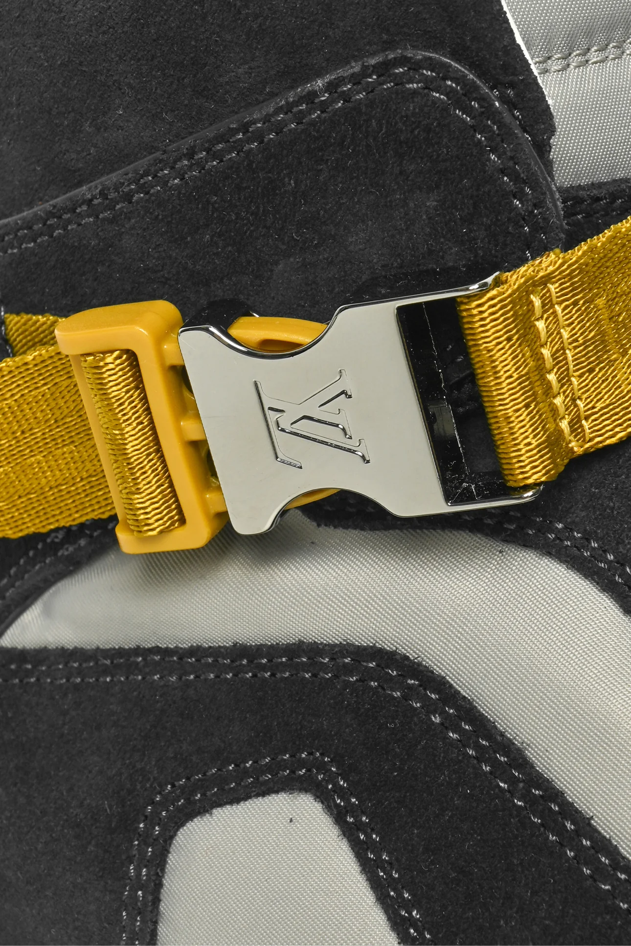 Mens Shoe Size 8 Louis Vuitton Men's Nylon & Suede Slipstream High Top Sneakers - Image 6