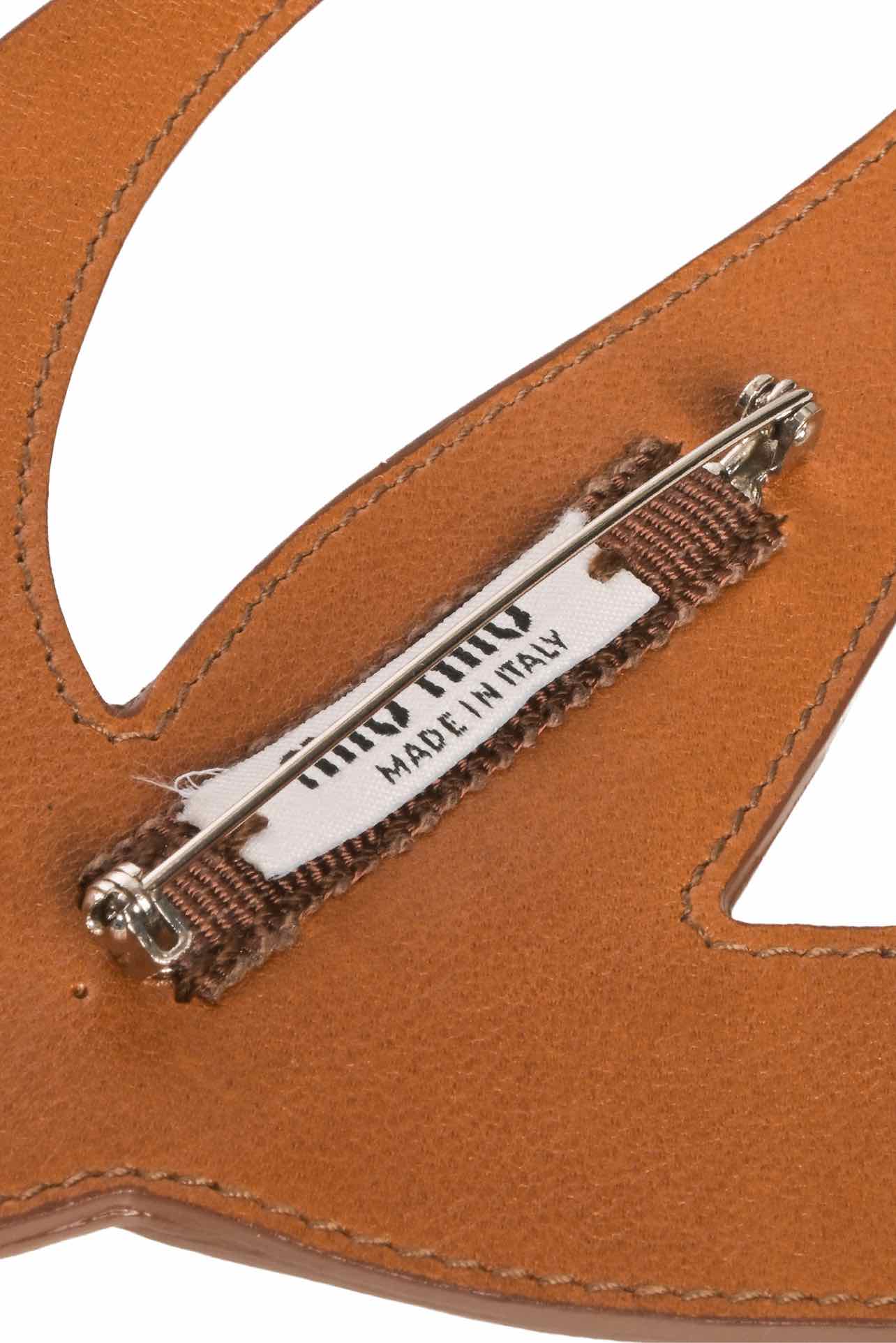 Miu Miu Pin - Image 3