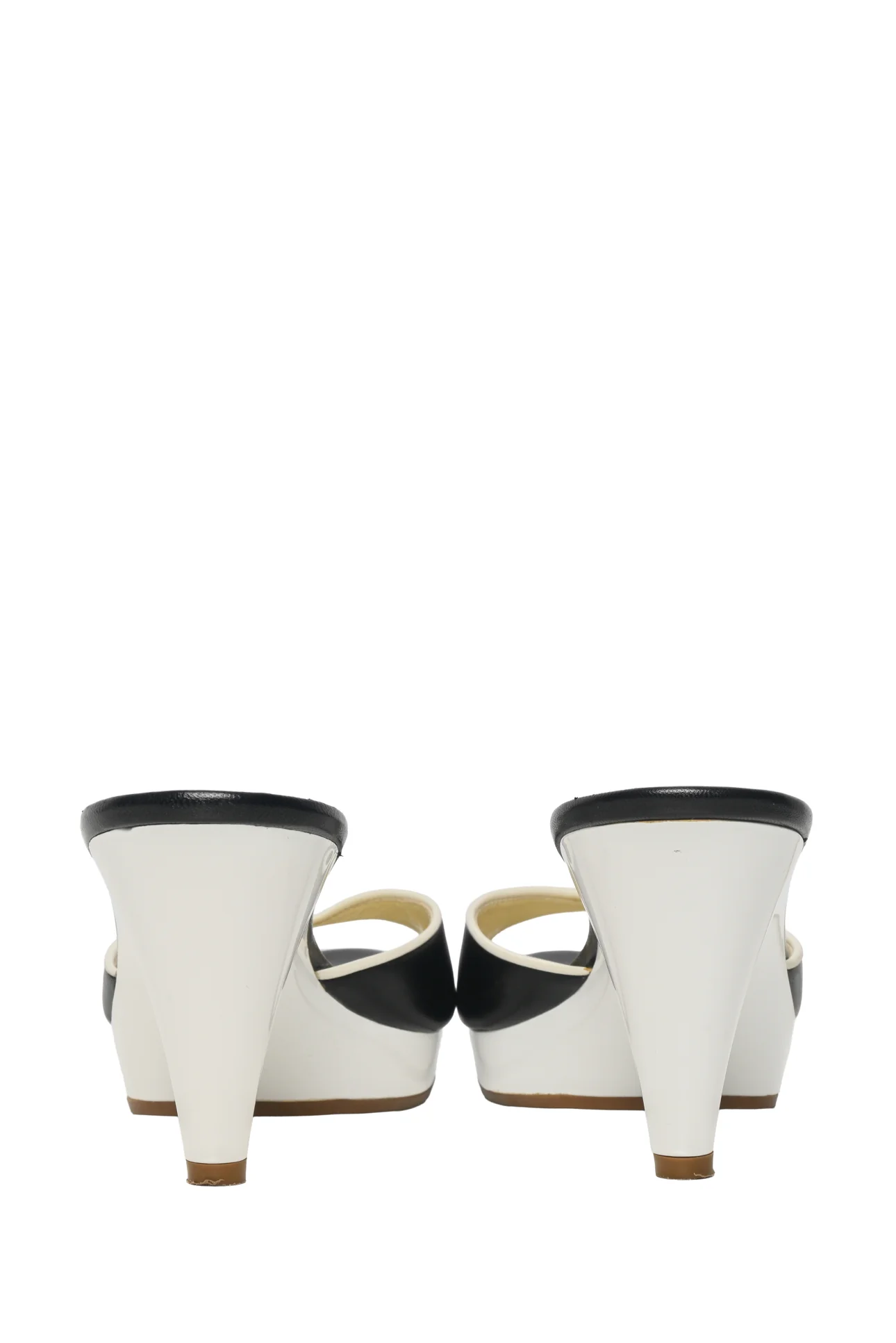 Miu Miu Size 38 Platform Heel Sandals - Image 3