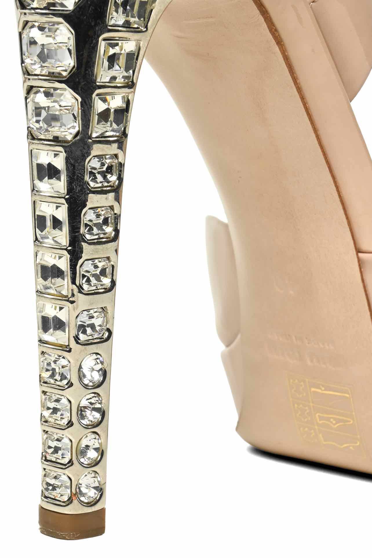 Miu Miu Size 40 Patent Leather Crystal Embellished Sandals - Image 5