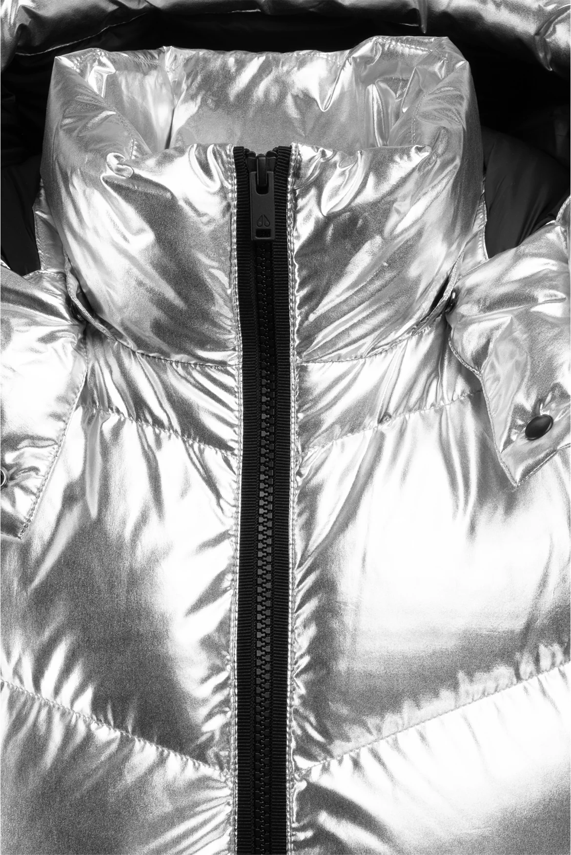 Moose Knuckles Size L Vest - Image 3